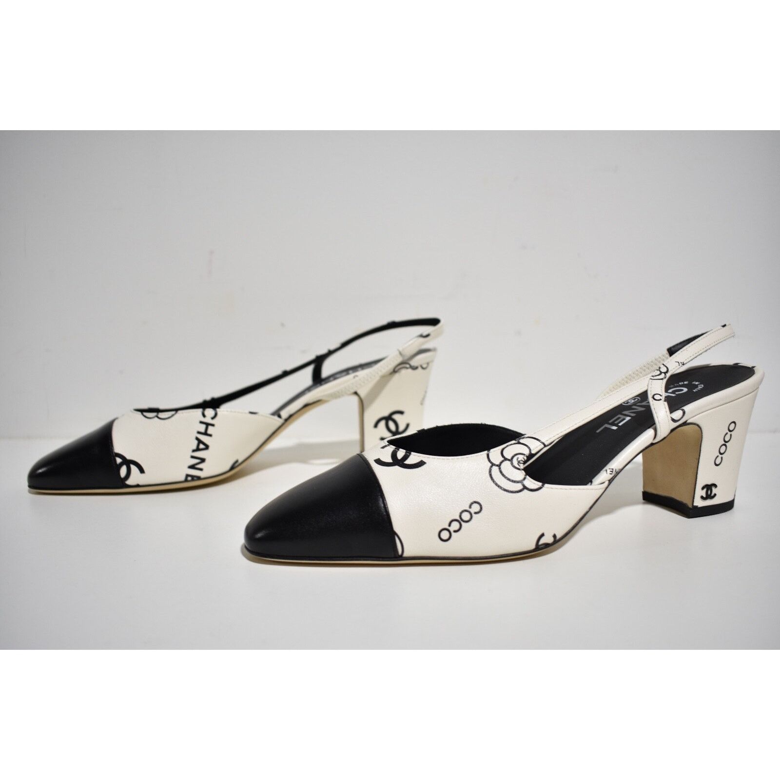 Chanel Chanel Sling White Black CC Logo Slingback Sandal Heel 37 Size US 7 / IT 37 - 10 Thumbnail