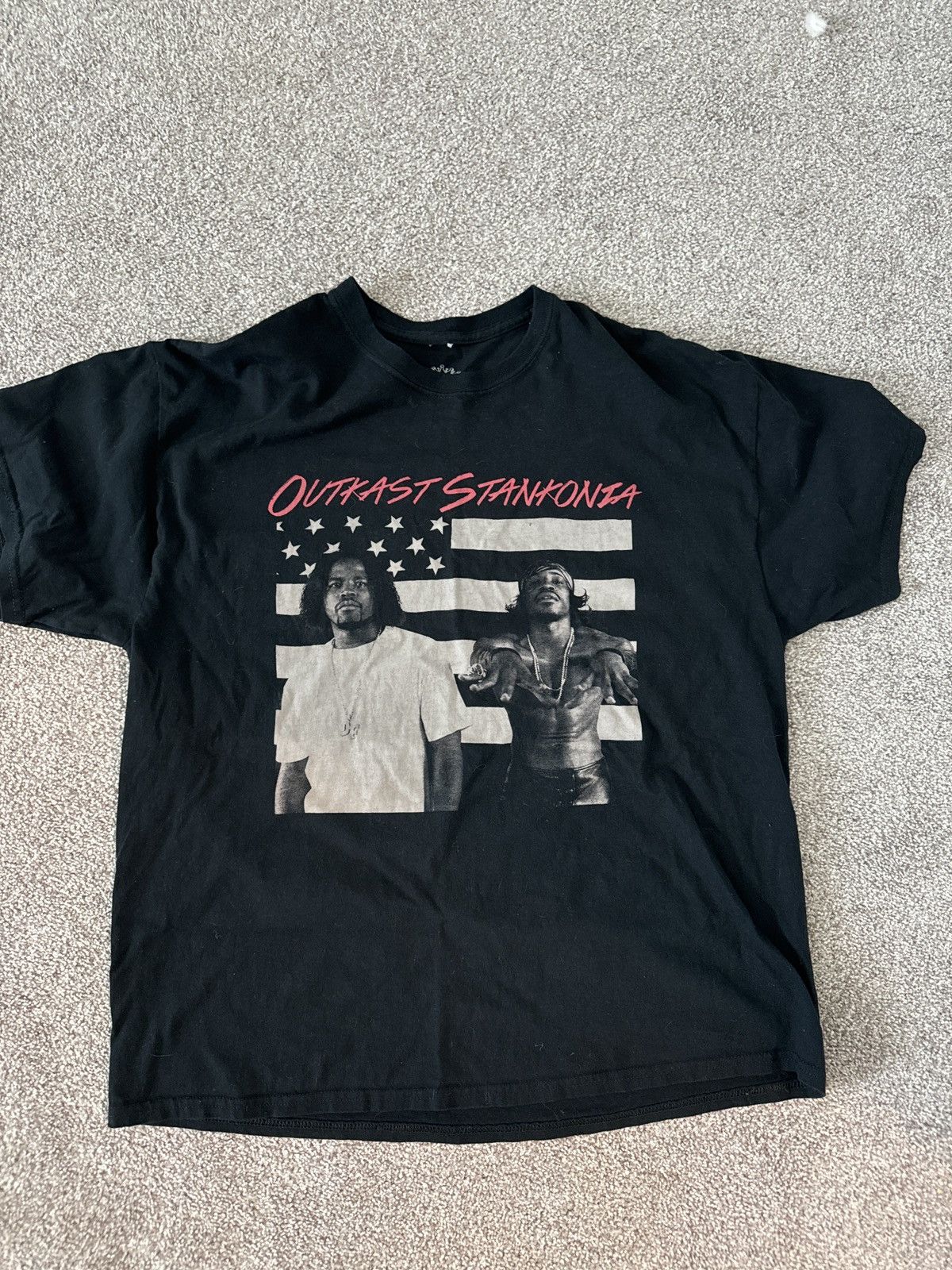 Vintage Vintage OutKast Tee Shirt Size US XL / EU 56 / 4 - 1 Thumbnail
