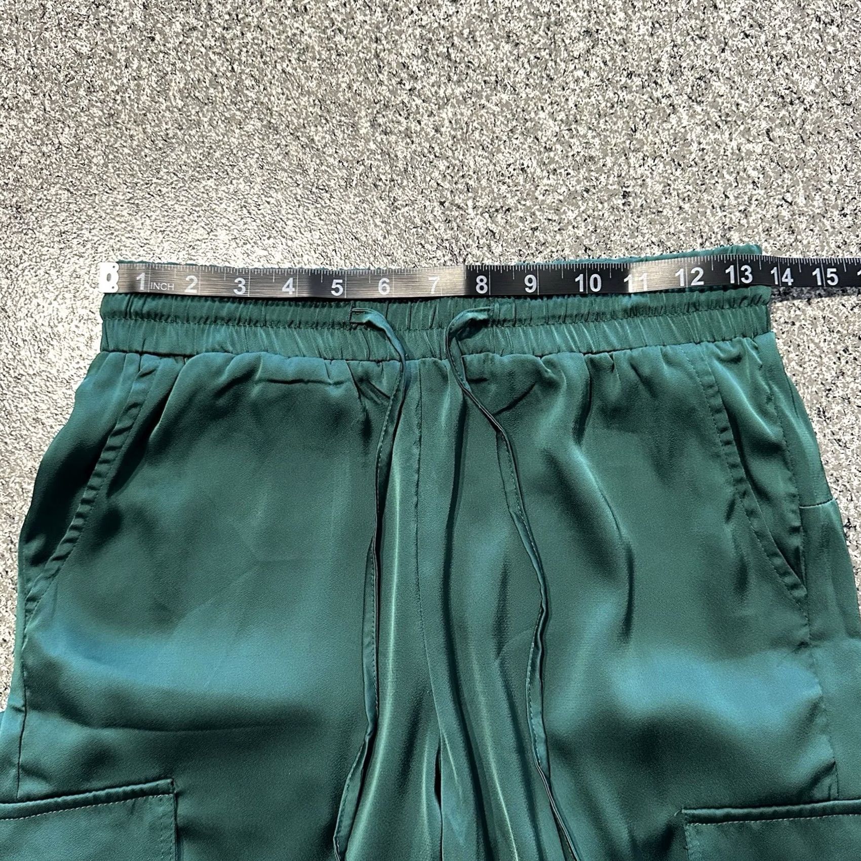 Vintage francesca's Green Satin Cargo Joggers Pants Womens S 27x28 Drawstring Pockets Size 27" / US 4 / IT 40 - 6 Thumbnail