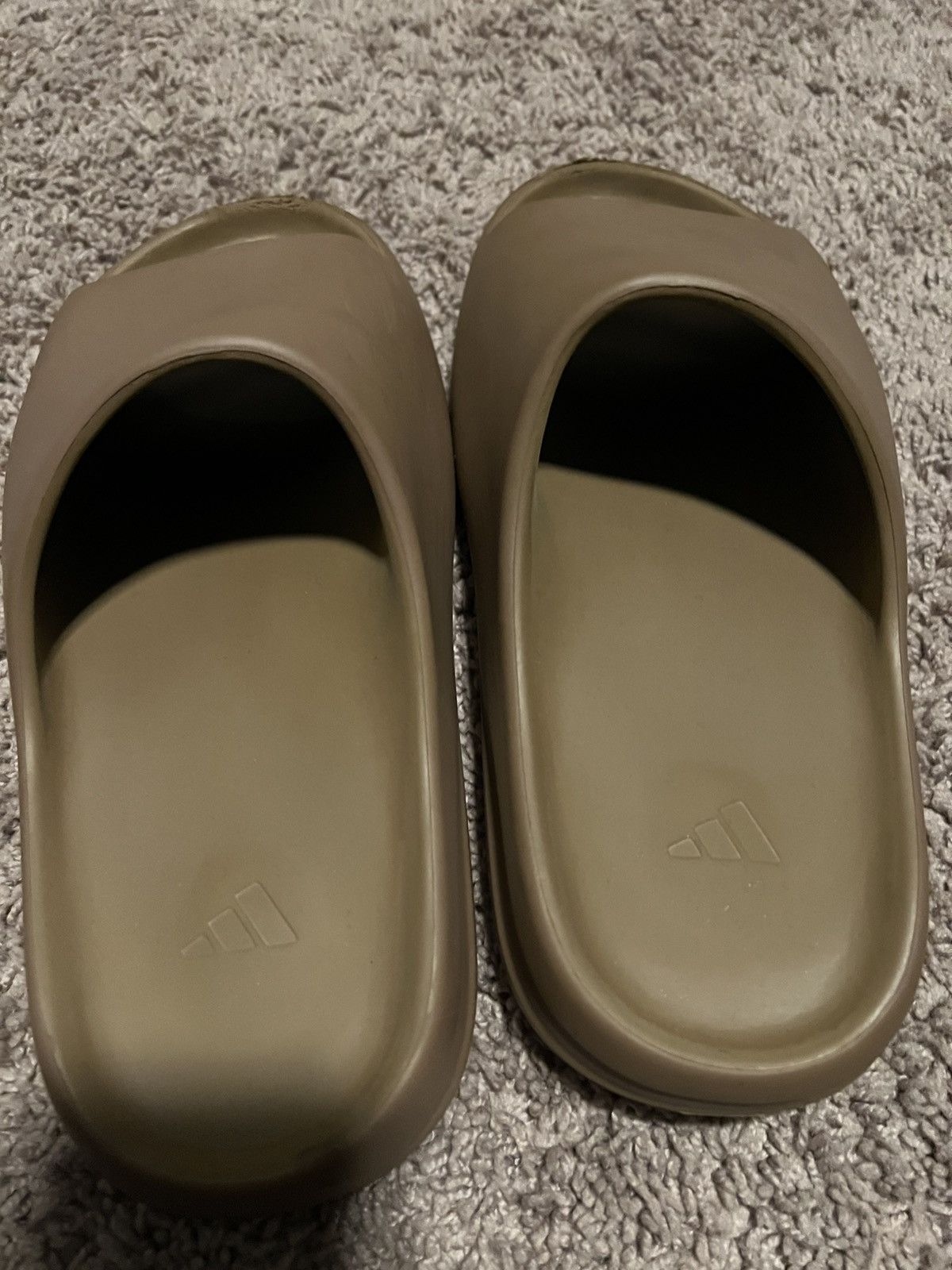 Yeezy Adidas Yeezy Slide Core Size US 10 / EU 43 - 4 Thumbnail