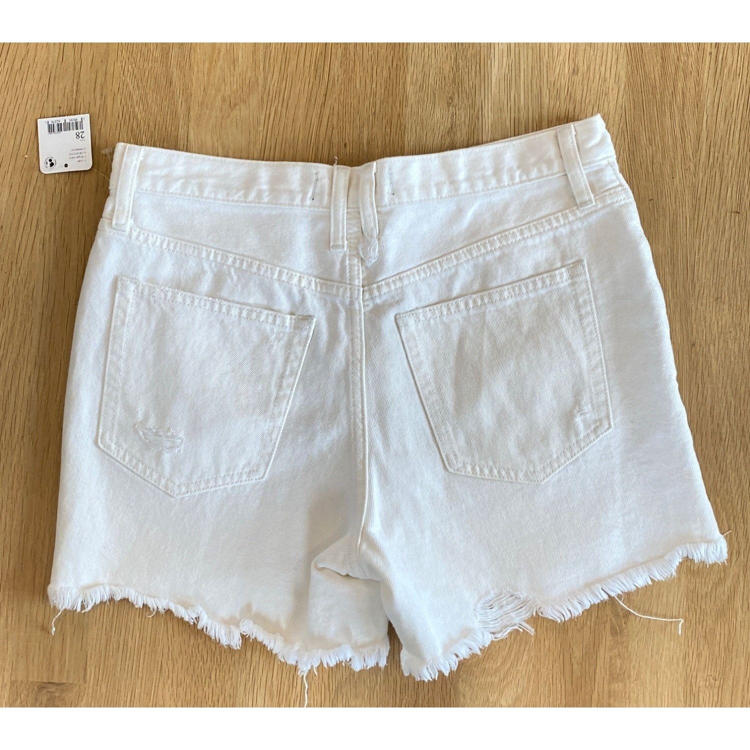 Free People NWT Free People W's 28 Distressed Denim Shorts Bright White Size 28" / US 6 / IT 42 - 2 Thumbnail