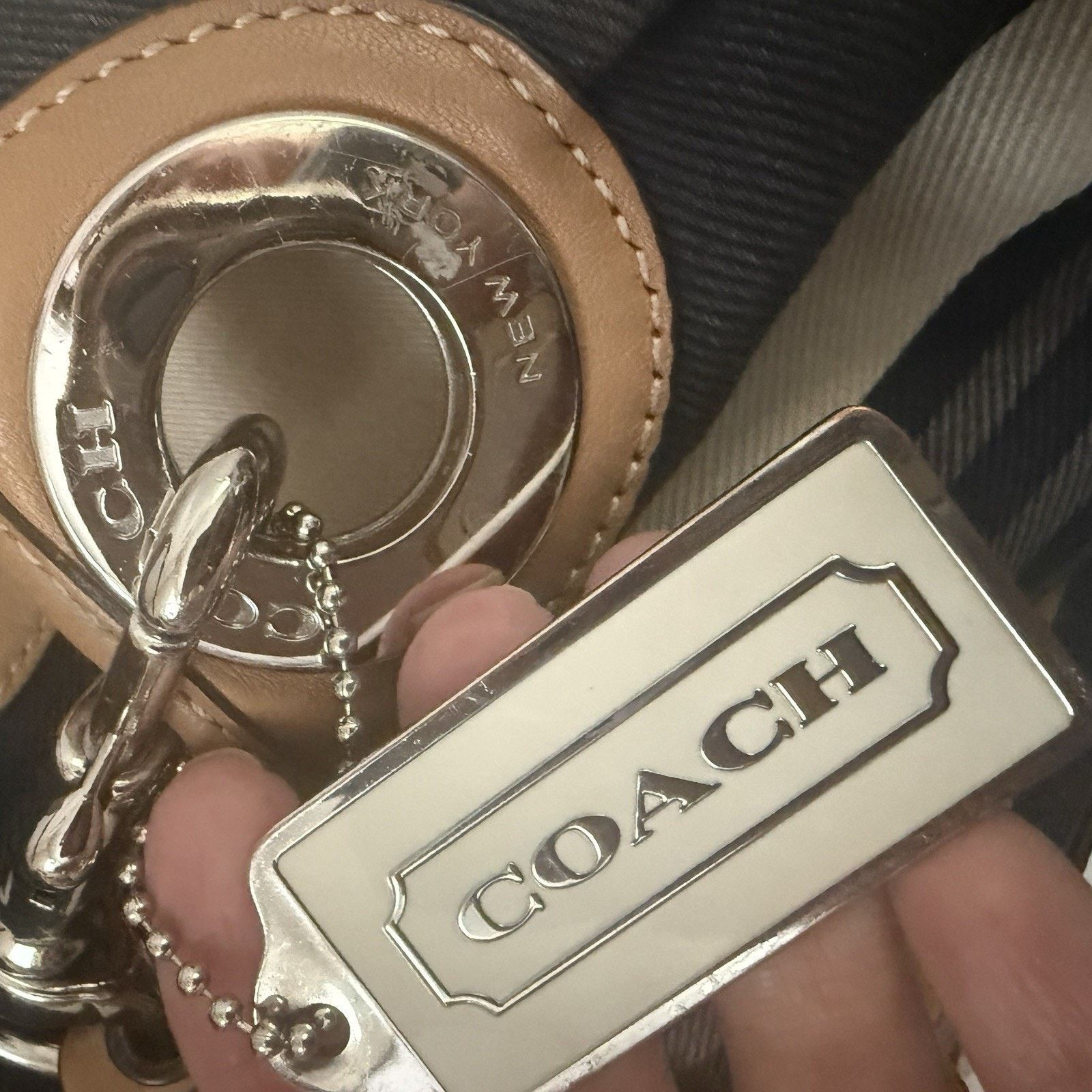 Coach Coach Hadley Tote Straps Striped Canvas Leather Travel Bag Size ONE SIZE - 13 Thumbnail