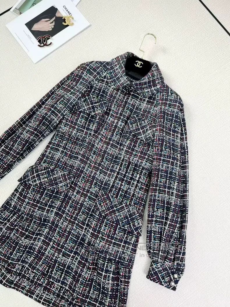 Other Chanel Classic thick tweed colour tweed long jacket Size XXS / US 00 / IT 34 - 2 Thumbnail