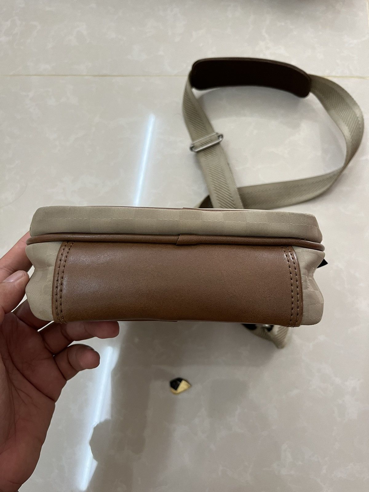 Aquascutum × Japanese Brand Aquascutum X Maruem Japan Sling Crossbody Size ONE SIZE - 6 Thumbnail