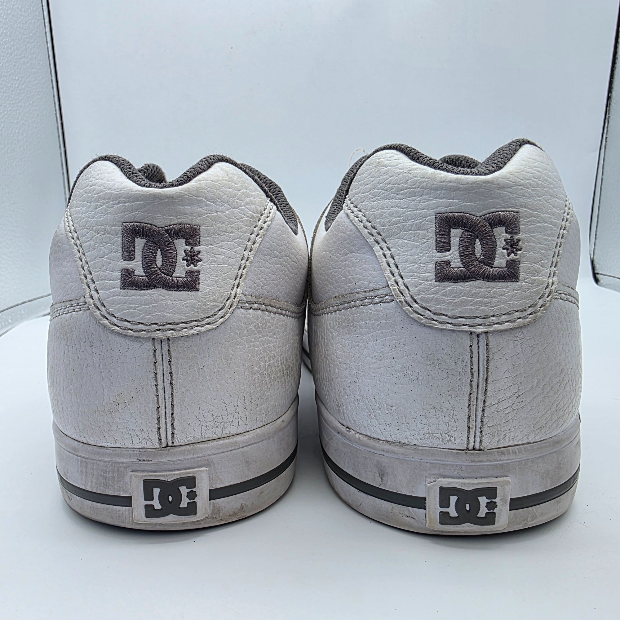 DC DC Pure Mens Size 13 White Sneaker Shoes Skating Walking Cas Size US 13 / EU 46 - 5 Thumbnail