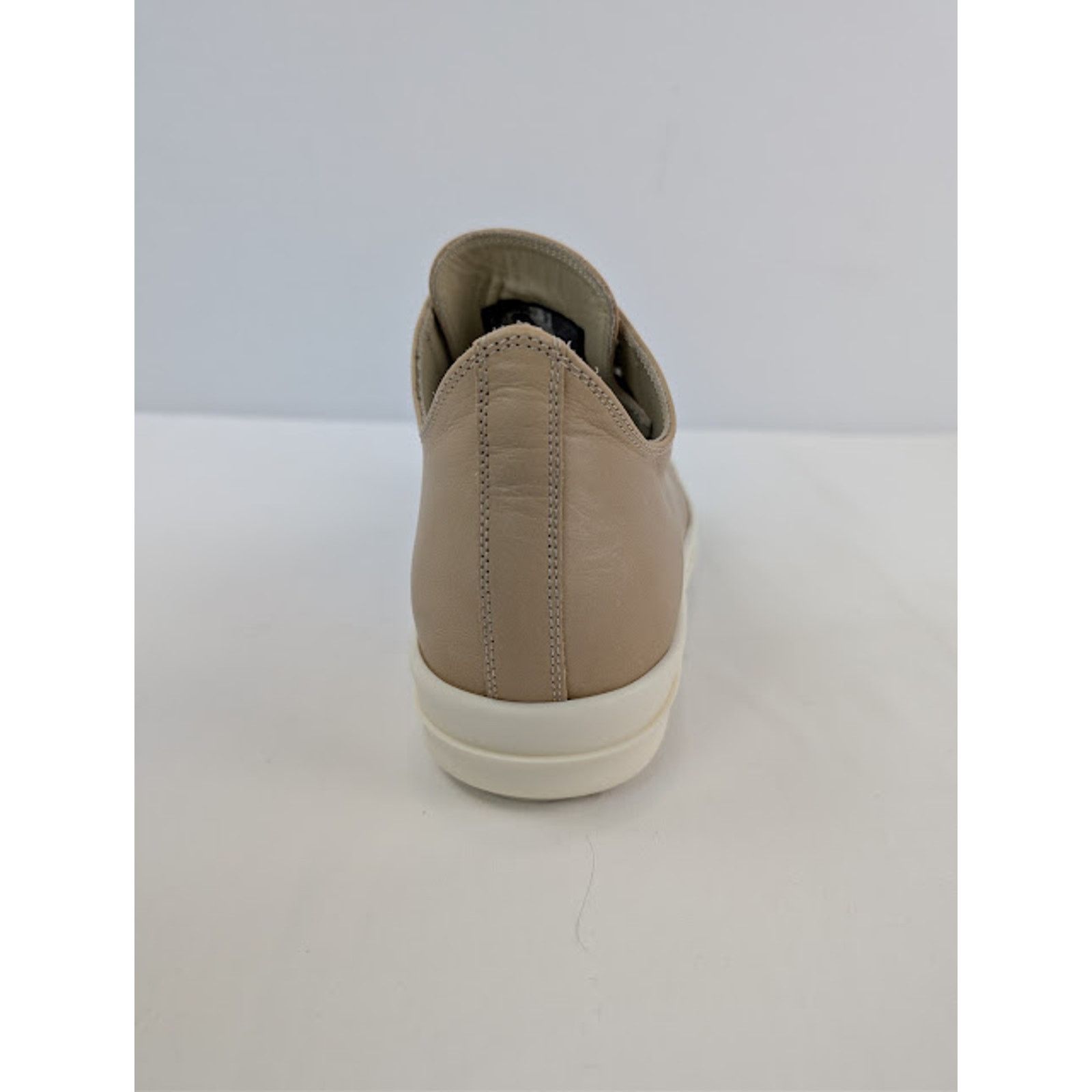 Rick Owens o1rshd1 Hollywood Runway Low Top Sneakers Parchment / Milk Size US 7 / EU 40 - 14 Thumbnail