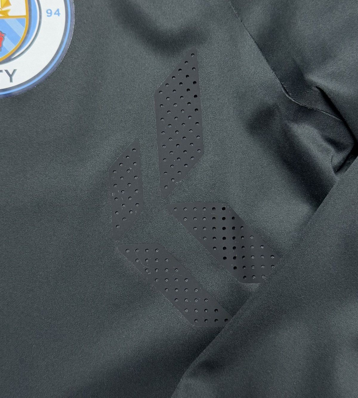 Nike Manchester United 2017 2018 Football Soccer 1/4 Zip Top Nike Size US M / EU 48-50 / 2 - 11 Thumbnail