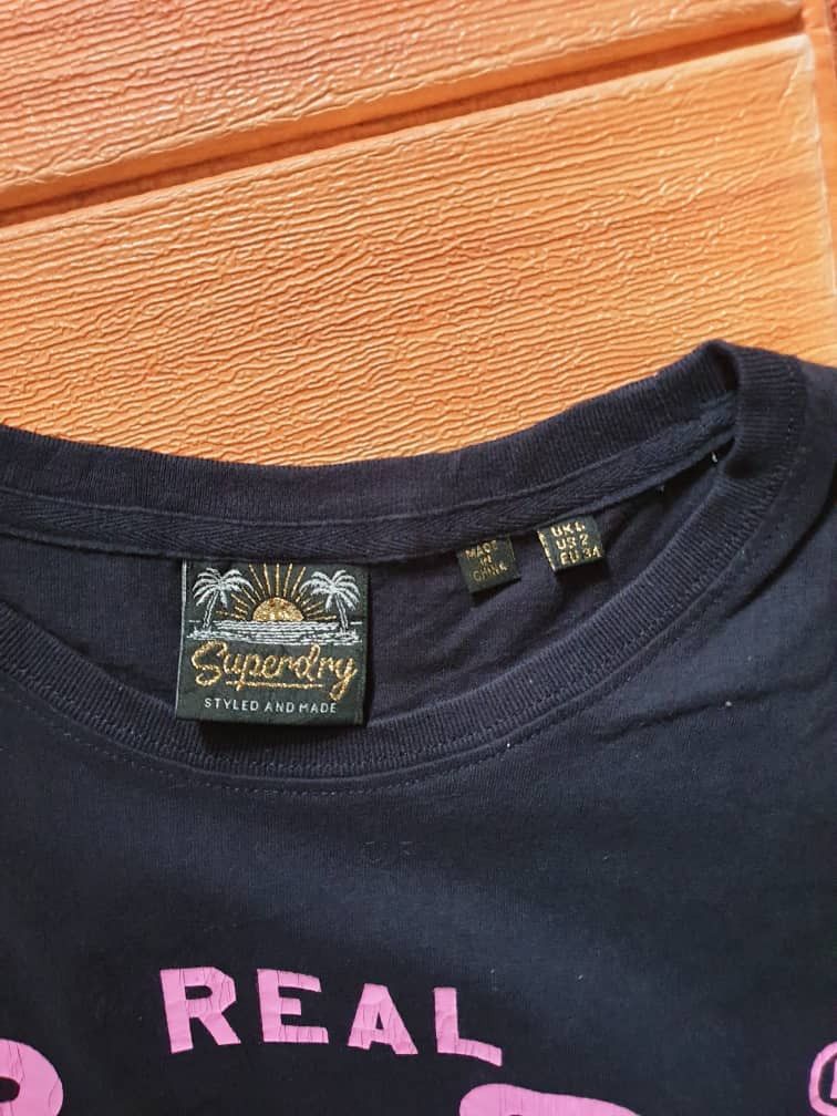 Superdry Superdry pink script Black shirt Size S / US 4 / IT 40 - 2 Thumbnail