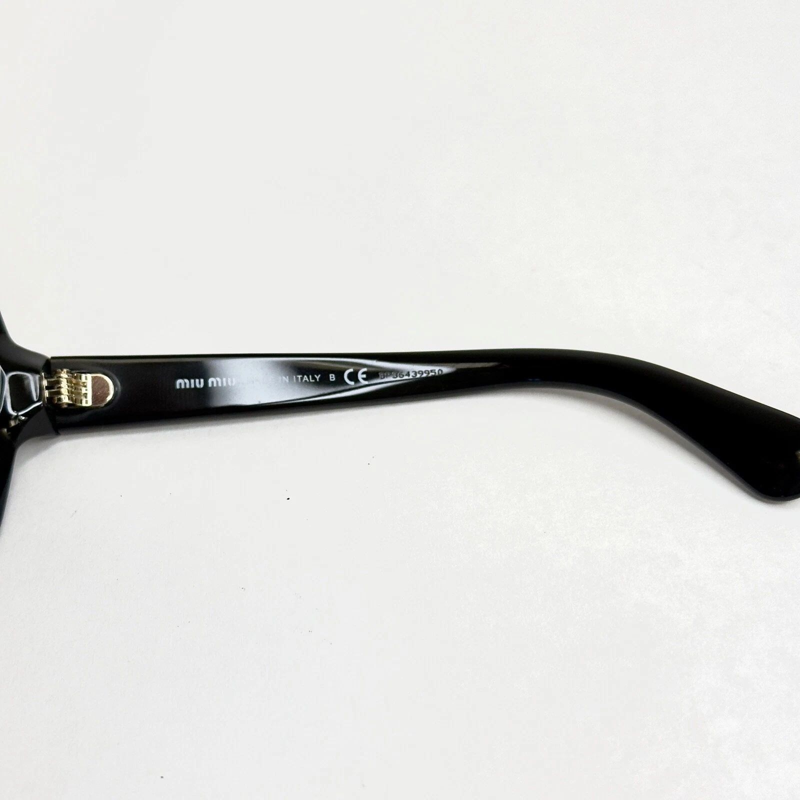 Miu Miu MIU MIU CORE MU06WS Black Geometric Square Fashion 06W Size ONE SIZE - 4 Thumbnail