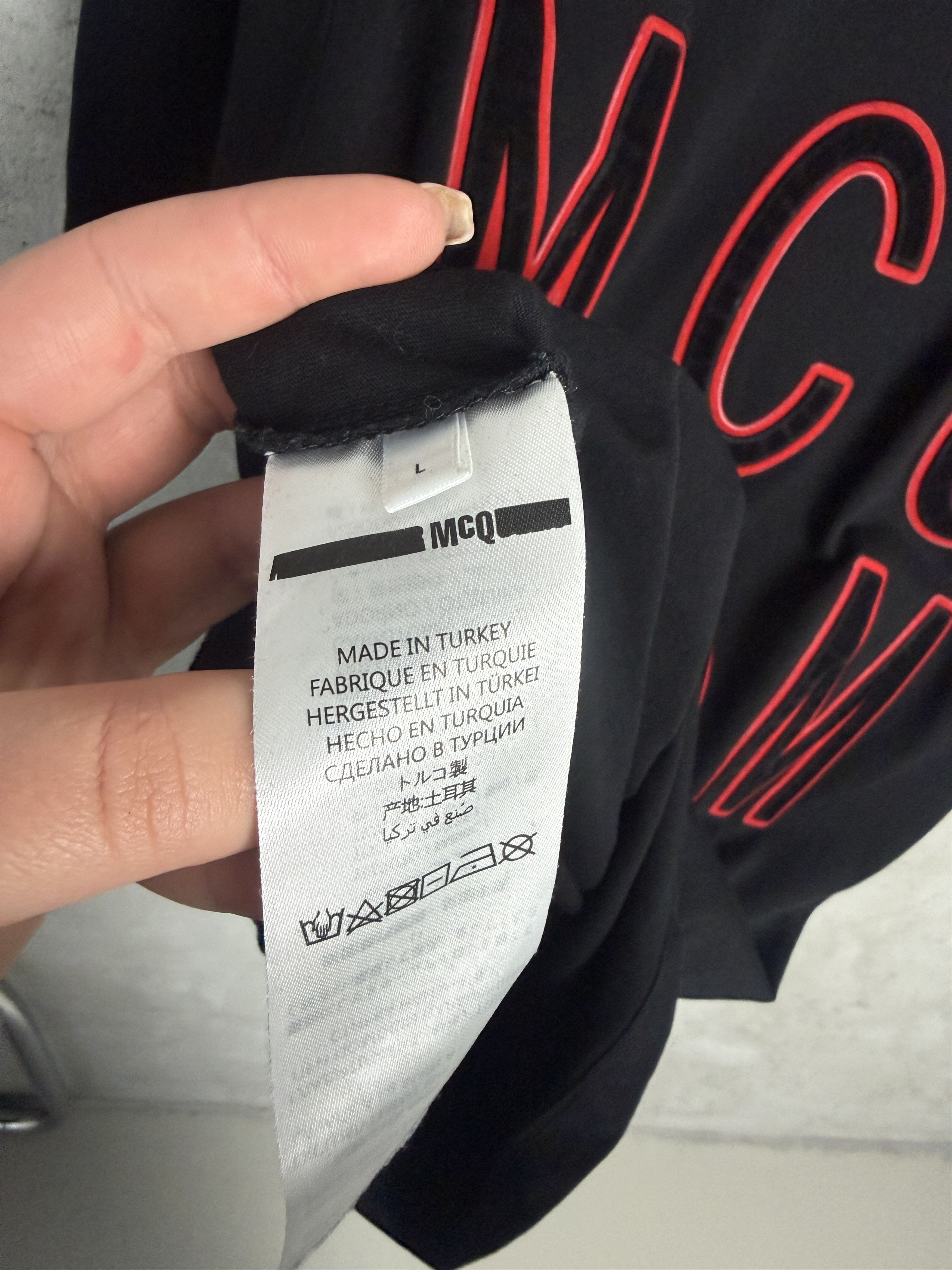 McQ Alexander McQueen Alexander McQueen MCQ t-shirt tee casual Size US L / EU 52-54 / 3 - 4 Thumbnail