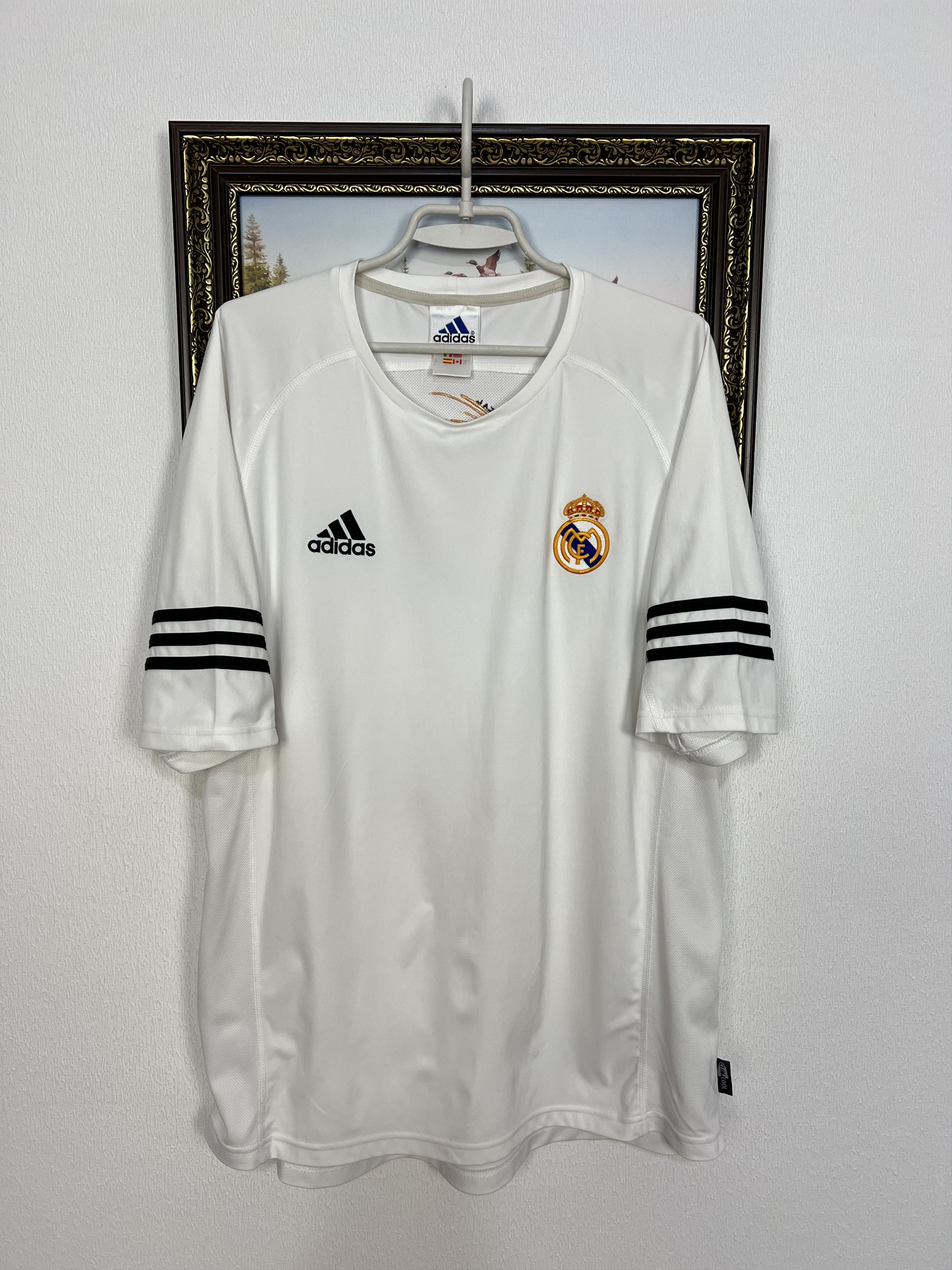 Vintage 90's Real Madrid Football Train Shirt Soccer Jersey