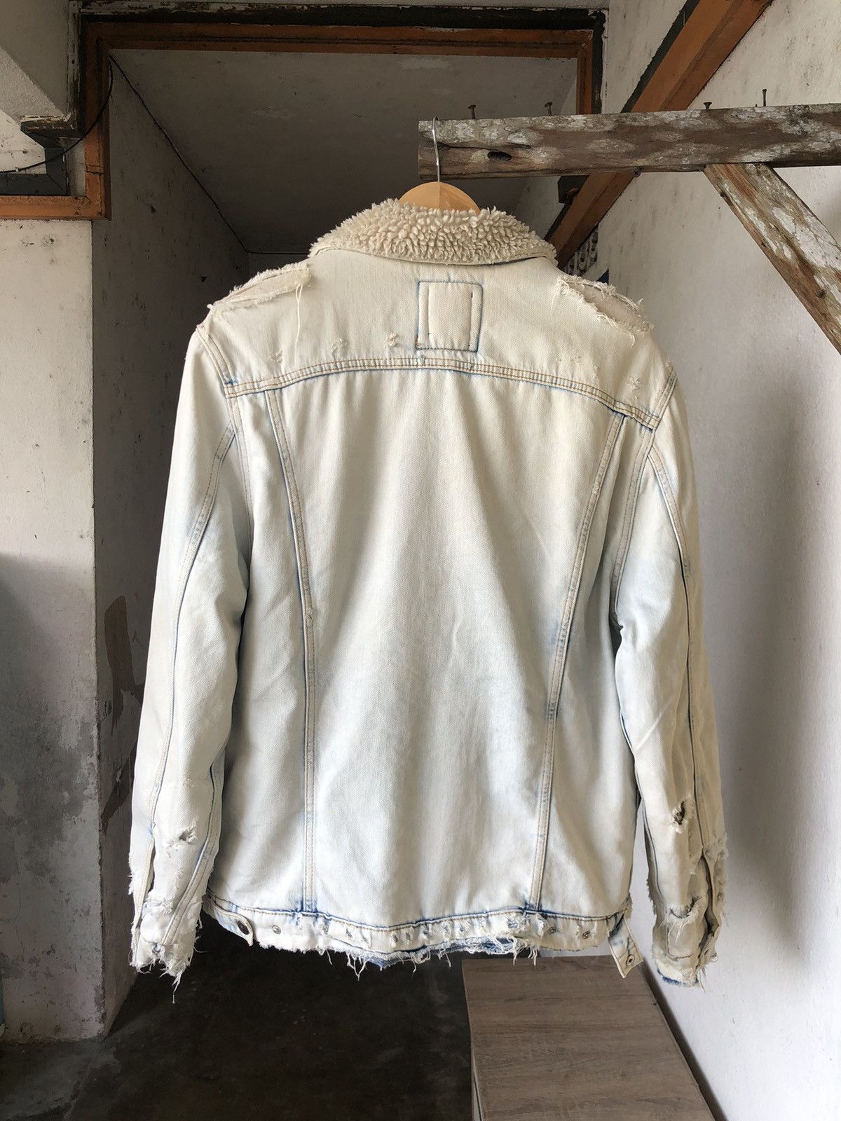 Zara 🔥Zara Distressed Punk Denim Sherpa Jacket If Six Was Nine Size US L / EU 52-54 / 3 - 2 Thumbnail