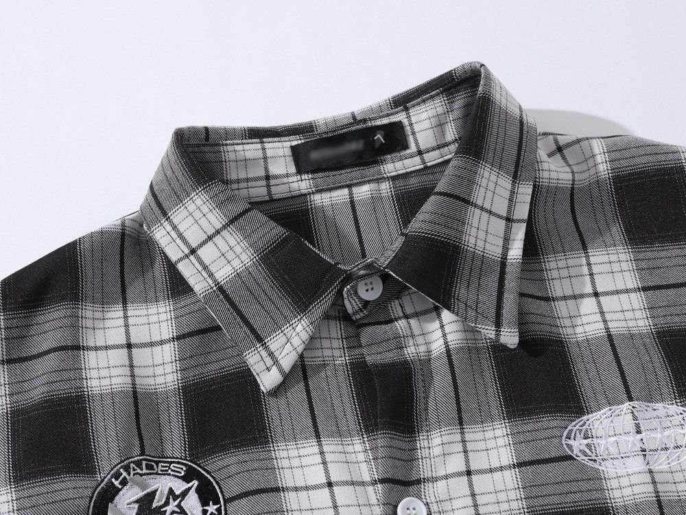 Japanese Brand Men's Loose-Fit Casual Plaid Shirt with Letter Appliqués Size US M / EU 48-50 / 2 - 3 Thumbnail
