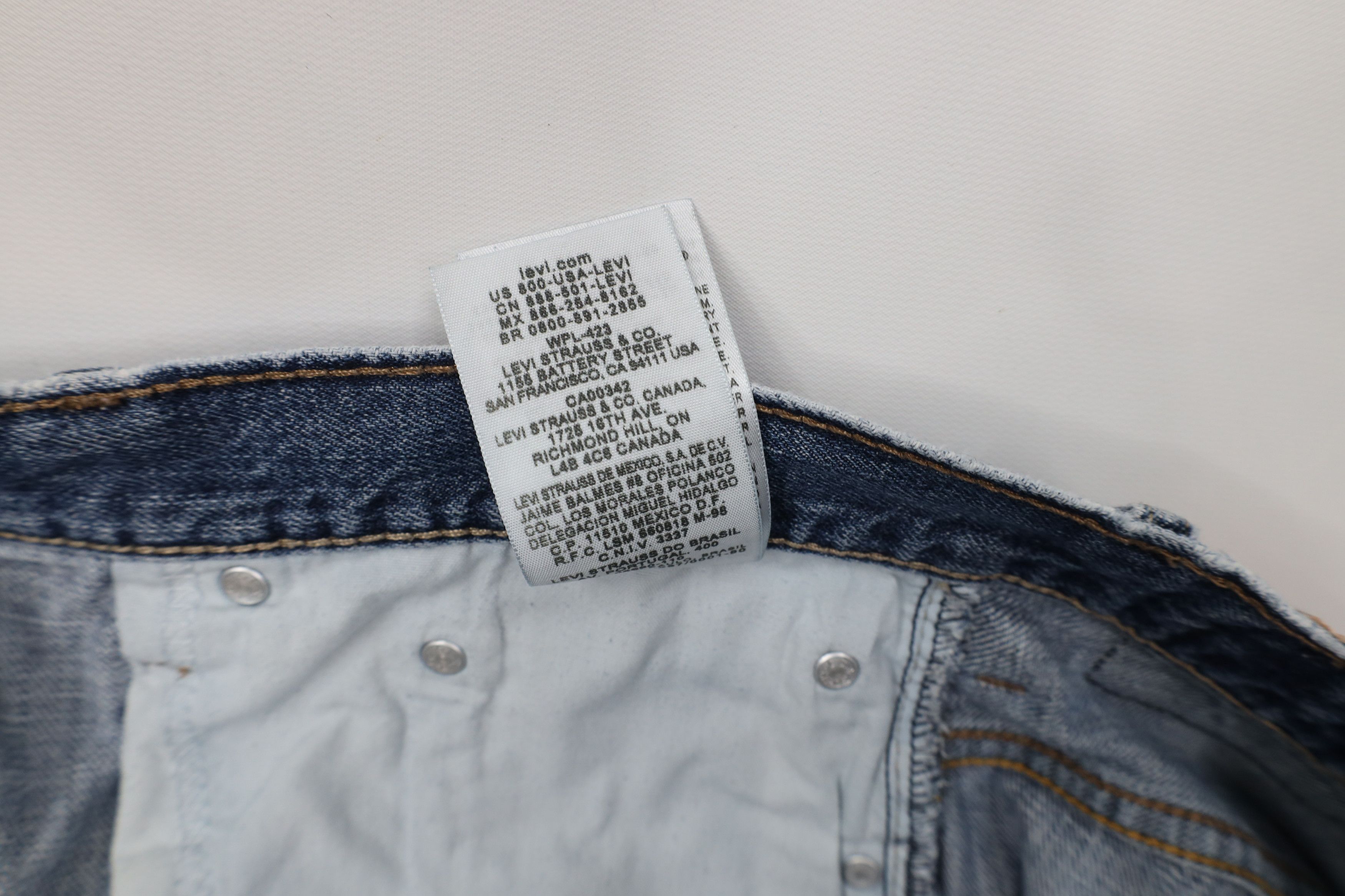 Levi's Vintage Y2K Levis 569 Straight Wide Leg Denim Jeans Blue Size US 38 / EU 54 - 11 Thumbnail