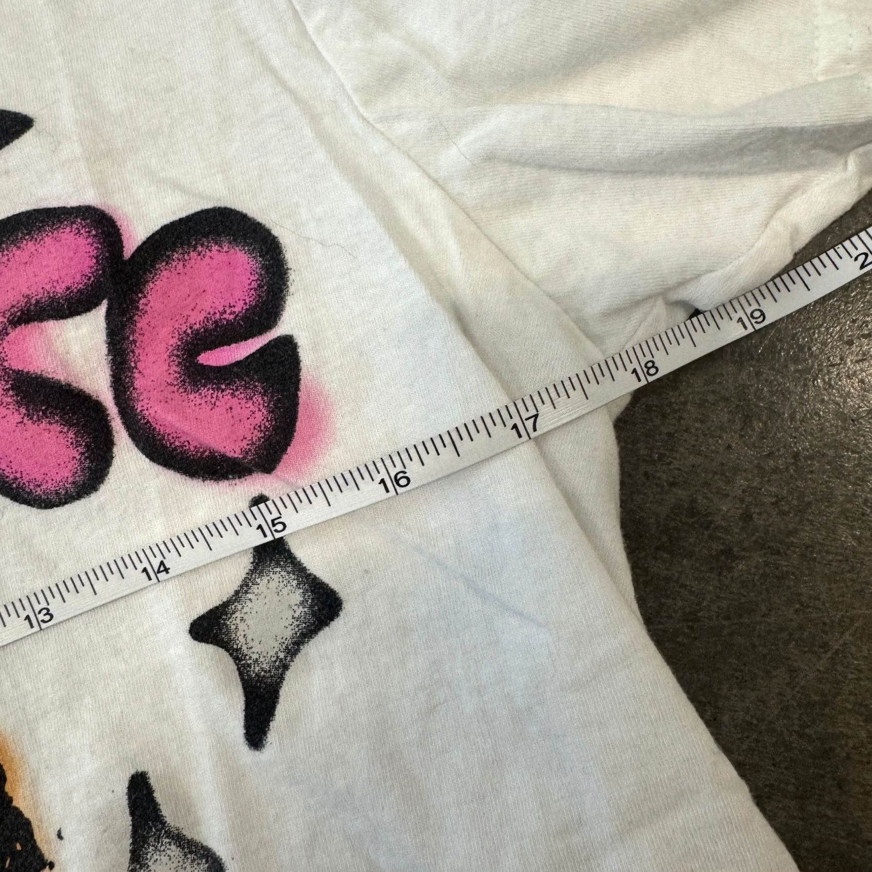 Vintage VINTAGE Ice Spice Rap Graphic Airbrush White Short Sleeve Tee Medium Women Size 32" / US 10 / IT 46 - 4 Thumbnail