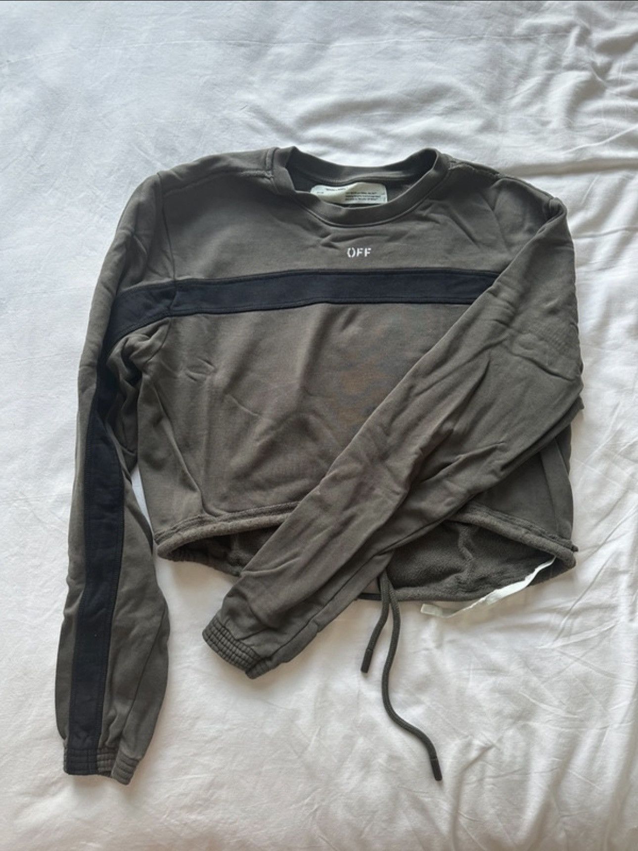 Off-White Off-White cropped sweatshirt in size S. Size S / US 4 / IT 40 - 1 Thumbnail