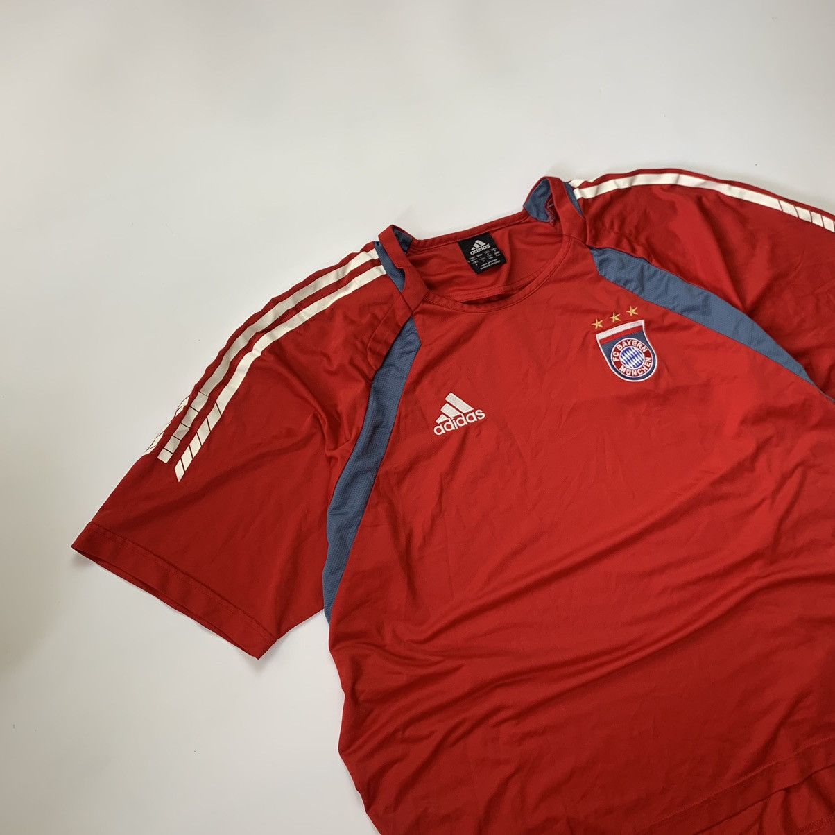 Other Vintage Bayern Munich 2005 jersey Blockcore style y2k Size US L / EU 52-54 / 3 - 2 Thumbnail