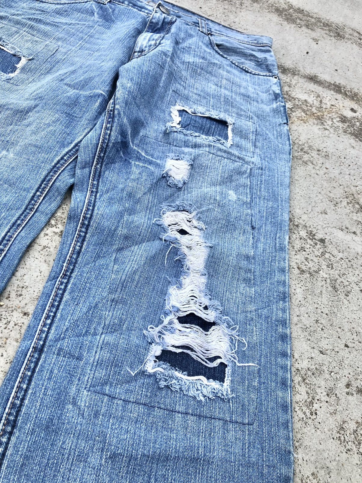 Arizona Jean Co. PATCHES DISTRESSEDLOOSE STRAIGHT DENIM Size US 32 / EU 48 - 2 Thumbnail