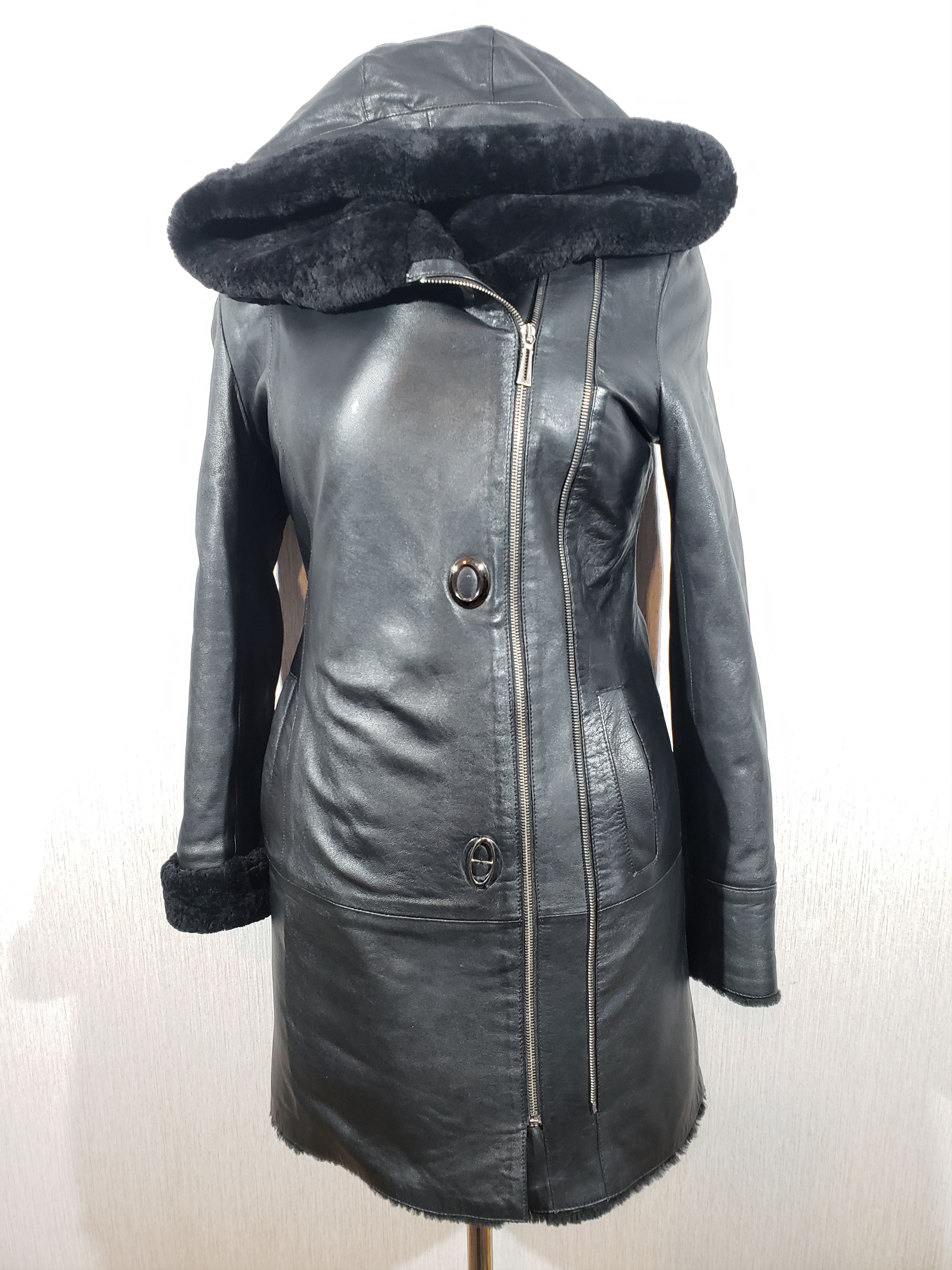 image of Art x Sheepskin Coat Stylish Black Sheepskin Coat With Metal Zipper And Hood, Women's (Size Medium)