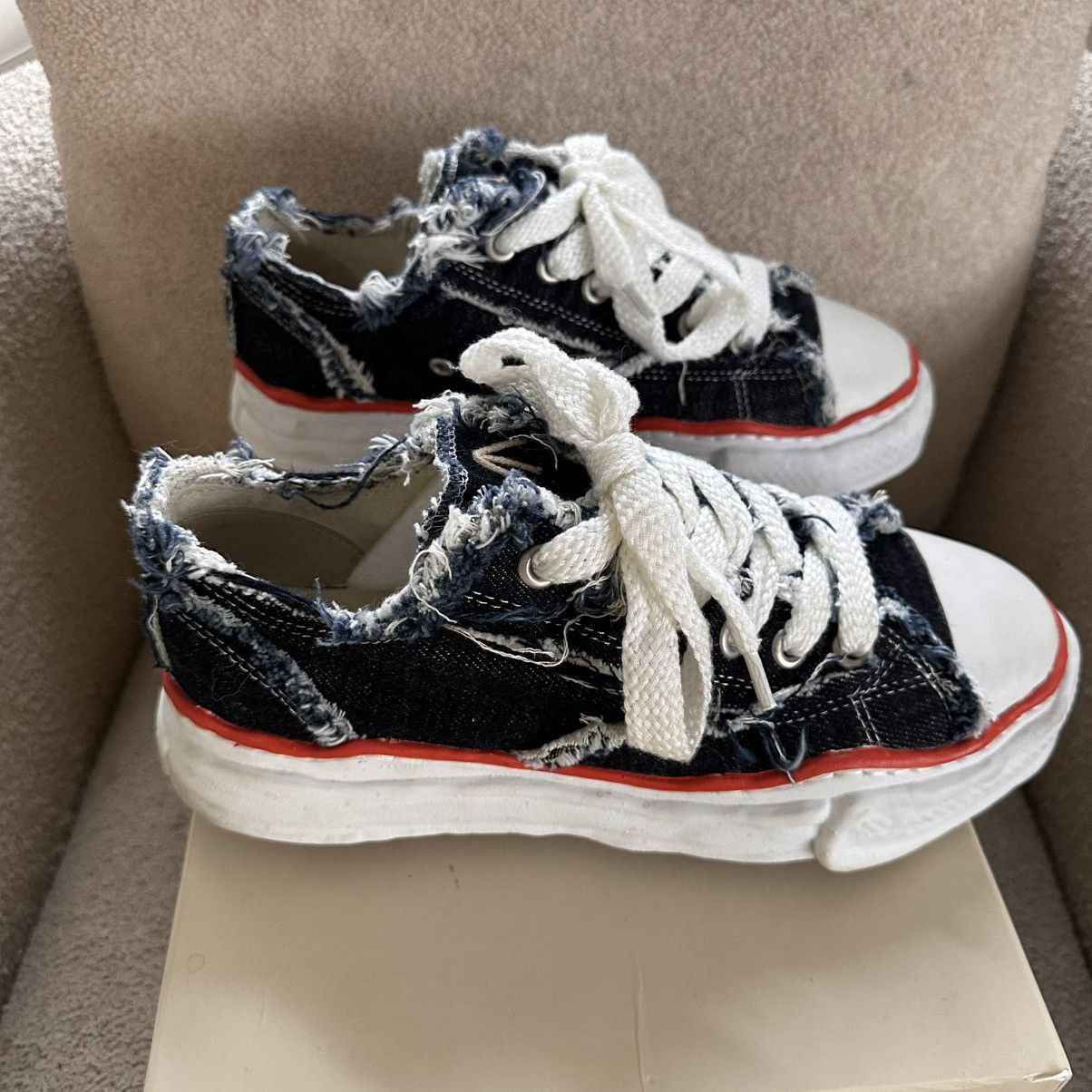 Maison MIHARA YASUHIRO Maison Mihara Yasuhiro x Nigel Cabourn Low Cut Denim Sneaker Size US 8 / EU 41 - 4 Thumbnail