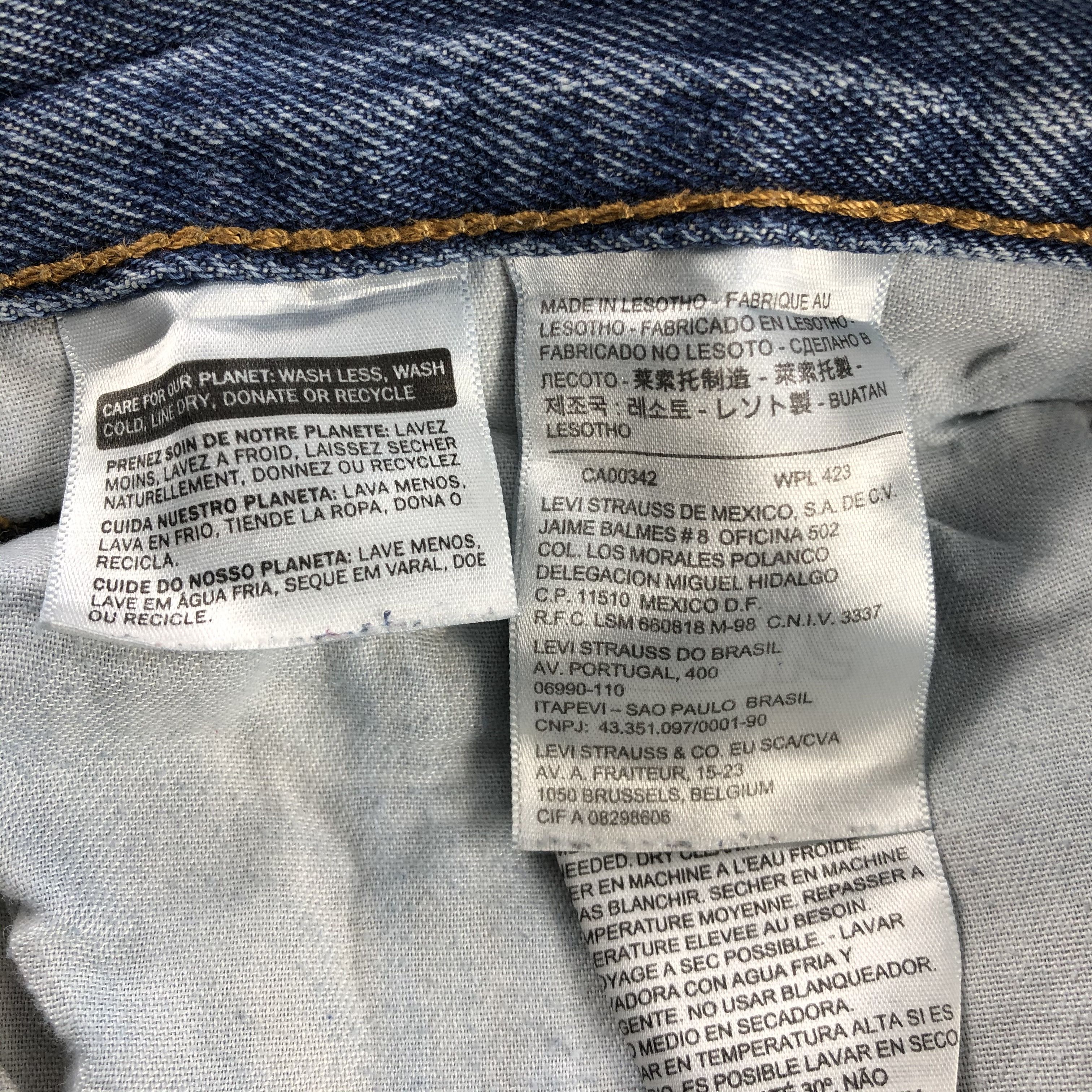Levi's × Vintage Vintage Blue Wash Levis 550 Jeans-JM3146 Size US 34 / EU 50 - 16 Thumbnail