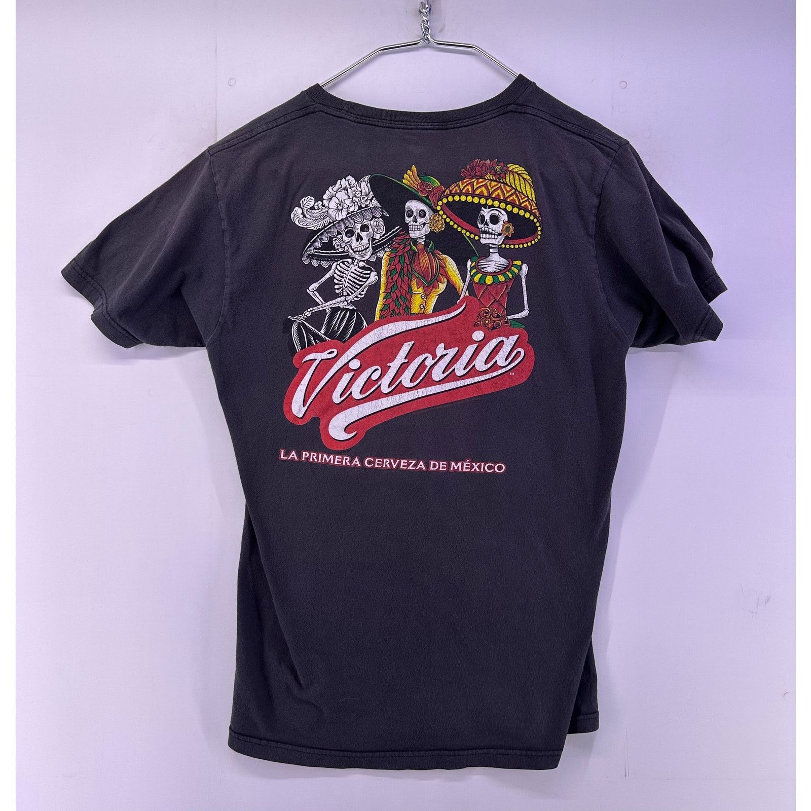 & Other Stories Victoria La Primera Cerveza De Mexico Black Shirt Sz Medium Size US M / EU 48-50 / 2 - 7 Thumbnail