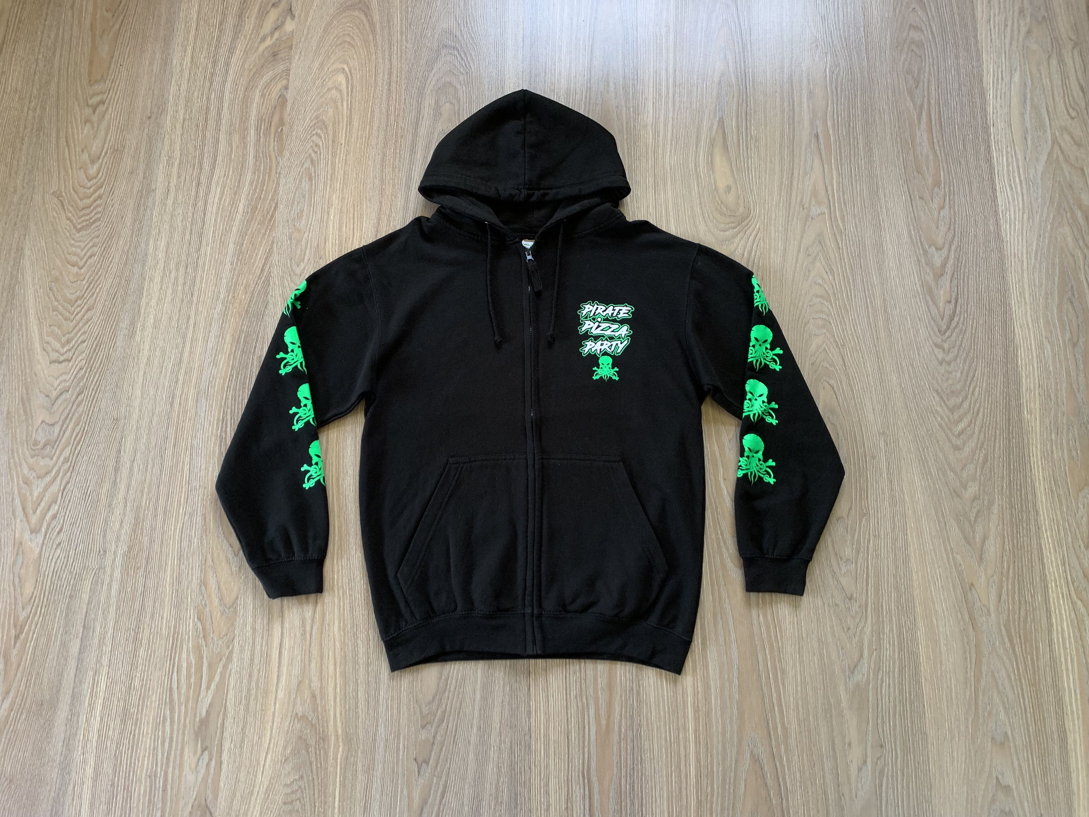 image of Rock Band x Vintage Pirate Pizza Party Alestorm Hoodie in Black, Men's (Size Medium)