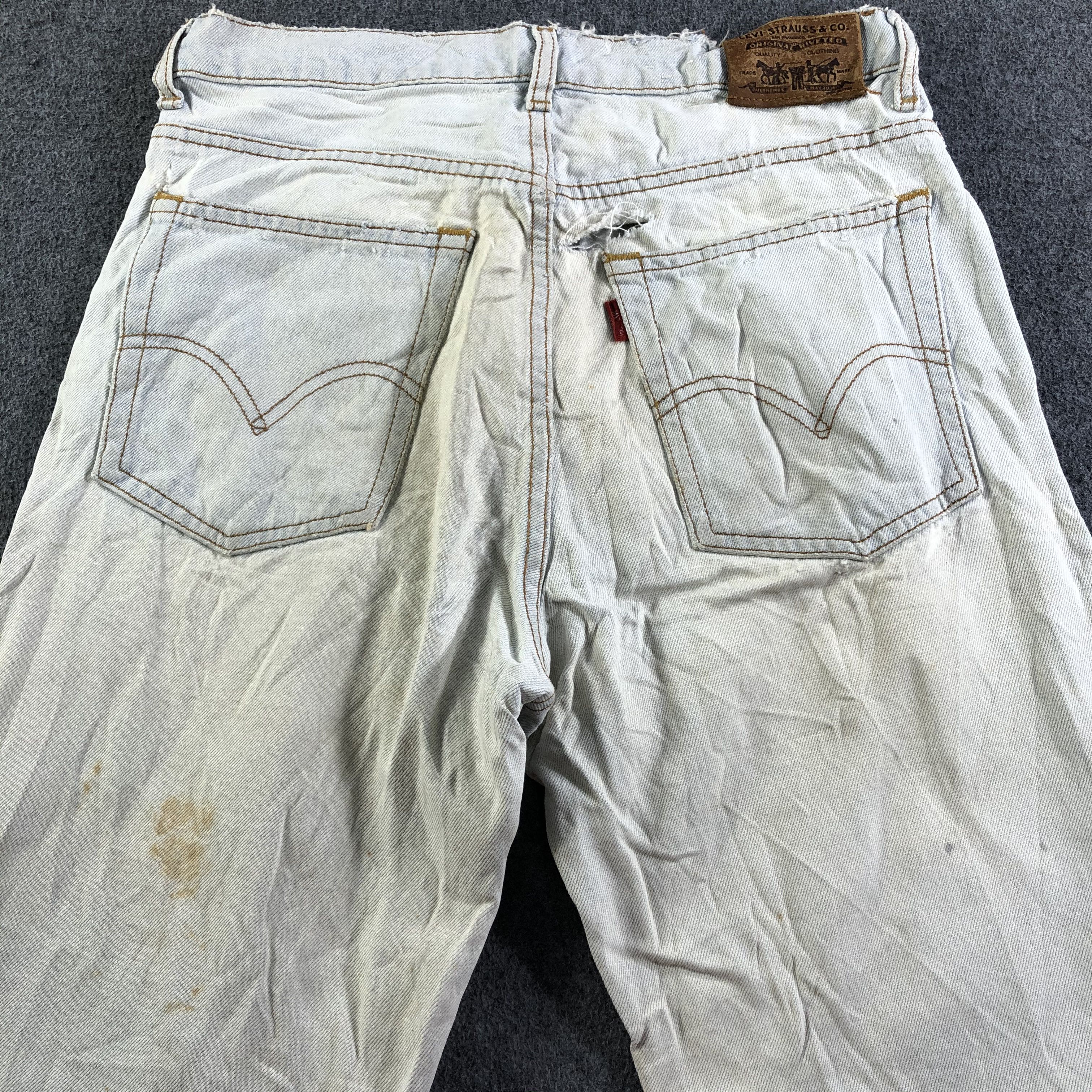 Levi's Vintage Light Wash Levis Jeans-J3955 Size US 29 - 4 Thumbnail