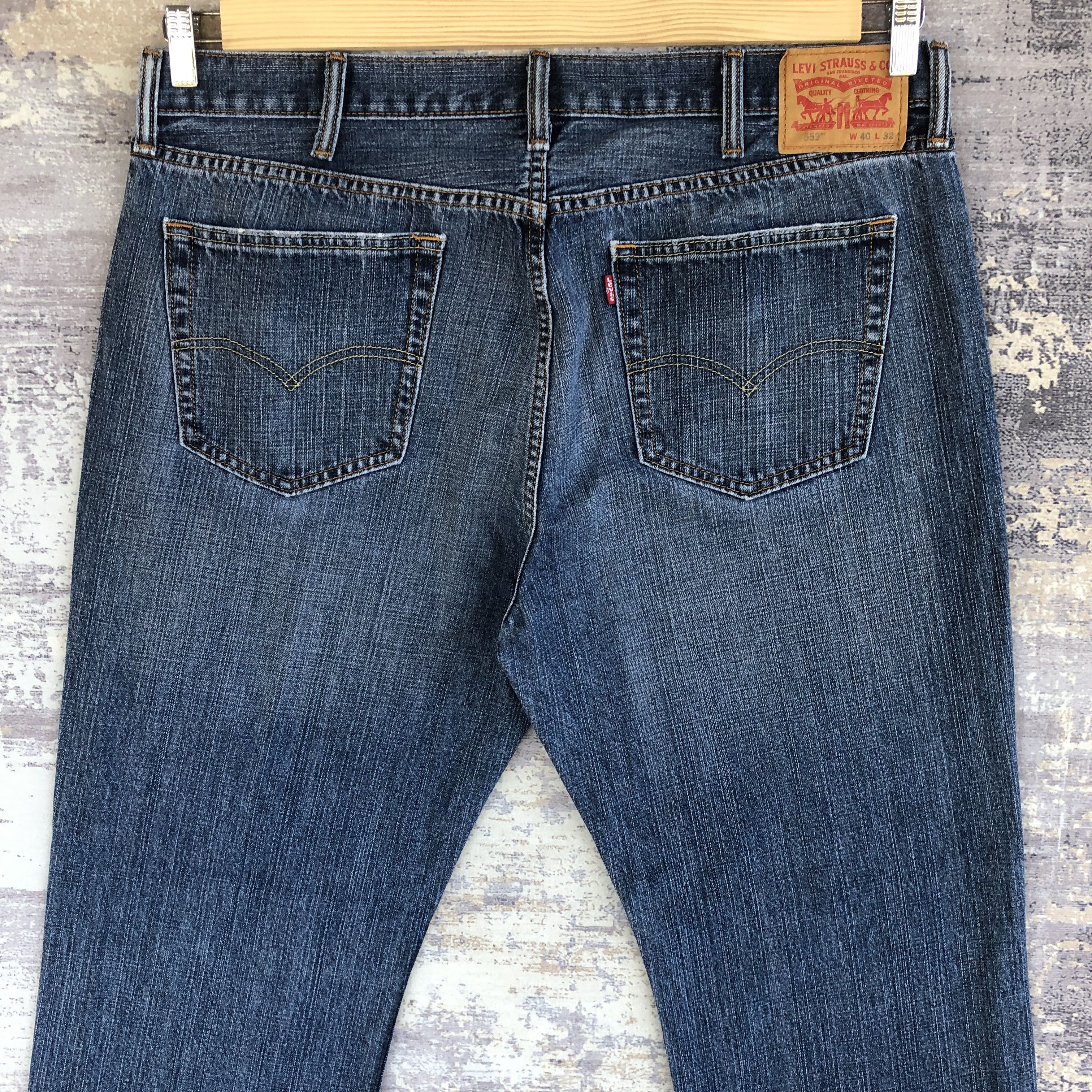Levi's Vintage Levis 559 Baggy Faded Jeans Levi's Light Wash Denim Size US 38 / EU 54 - 4 Thumbnail
