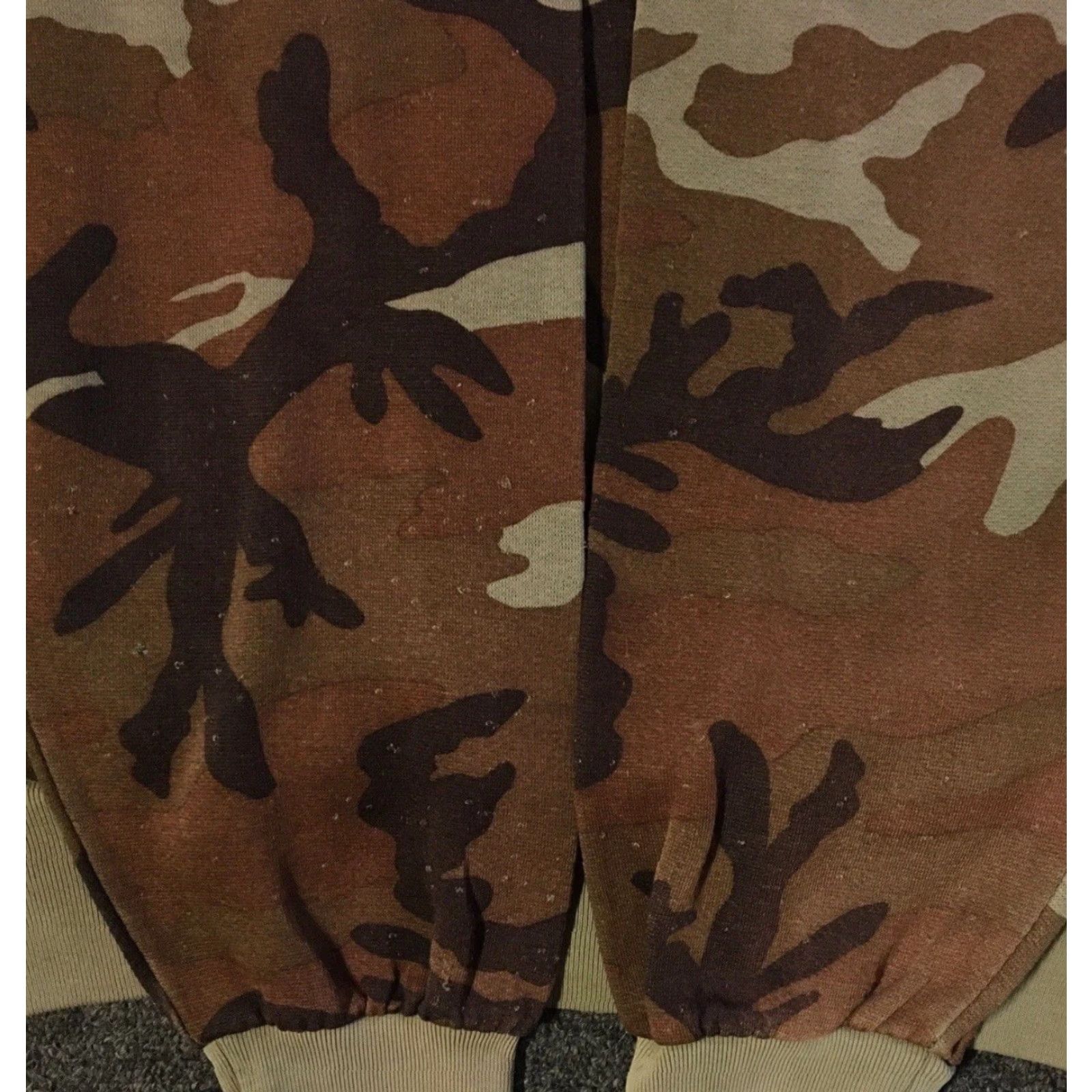 Vintage VINTAGE Duck Camo Hoodie M Brown 80s 90s Army Grunge Pullover Skate Distressed Sweatshirt Men Size M Size US M / EU 48-50 / 2 - 3 Thumbnail