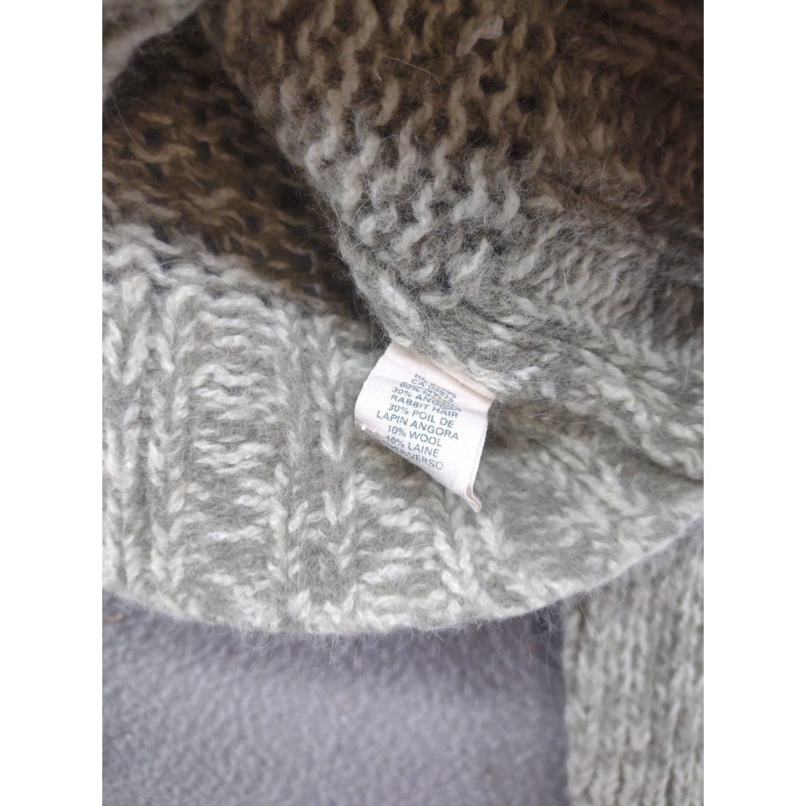 American Eagle Outfitters VINTAGE American Eagle Outfitters Green Rabbit Wool Hair Blend Knit Sweater Shirt Women L Crew Neck Sheer Pullover Size L / US 10 / IT 46 - 3 Thumbnail
