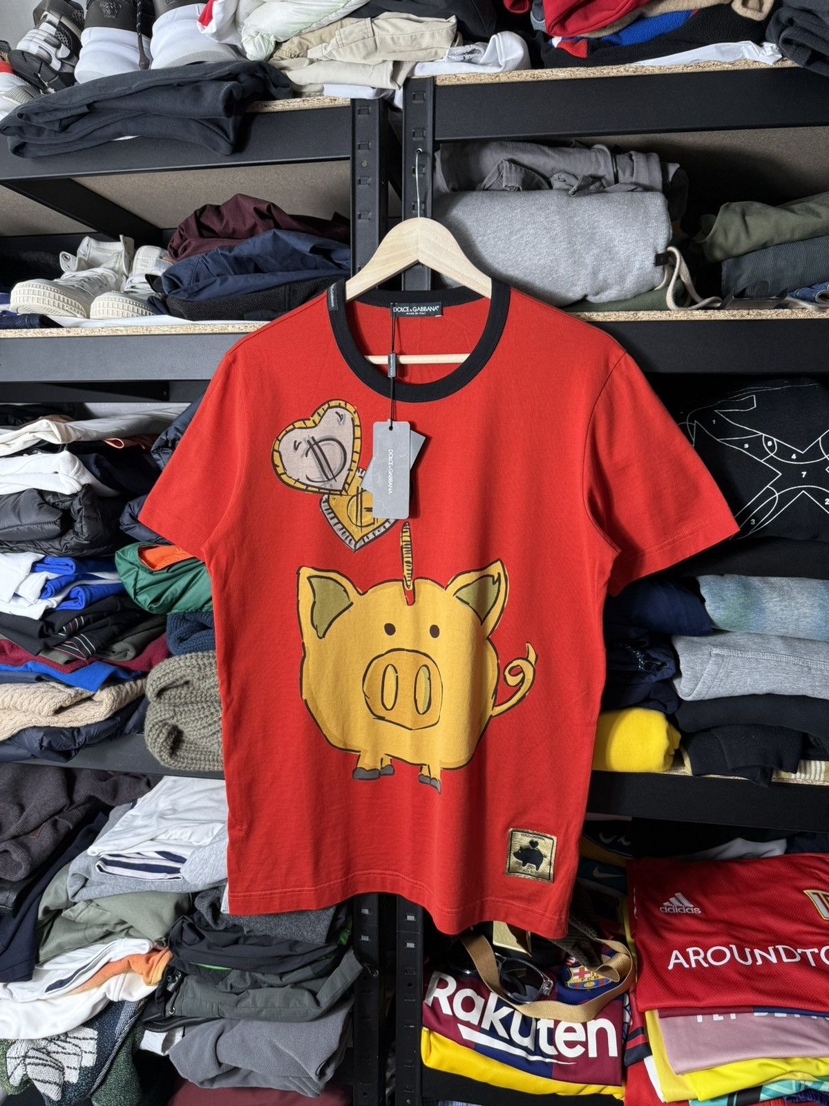 Dolce & Gabbana Dolce & Gabbana Year Of The Pig T-Shirt Red Graphic Tee Size US M / EU 48-50 / 2 - 1 Thumbnail