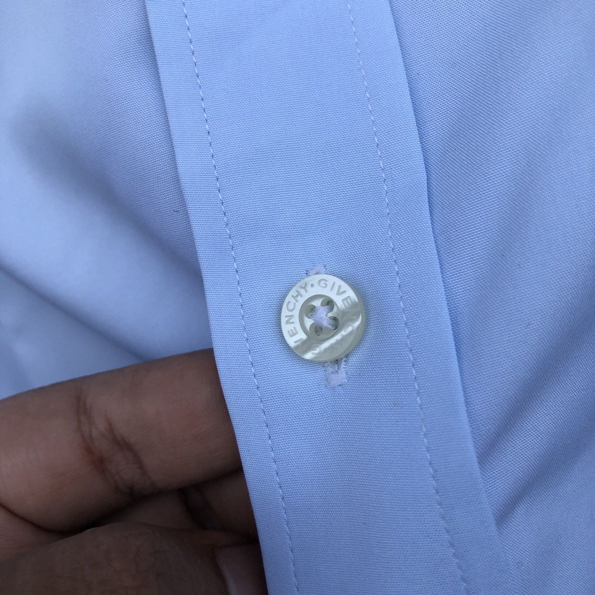 Givenchy VTG LUXURY GIVENCHY EMBROIDERED LOGO SHIRT BLUE SEA Size US L / EU 52-54 / 3 - 4 Thumbnail