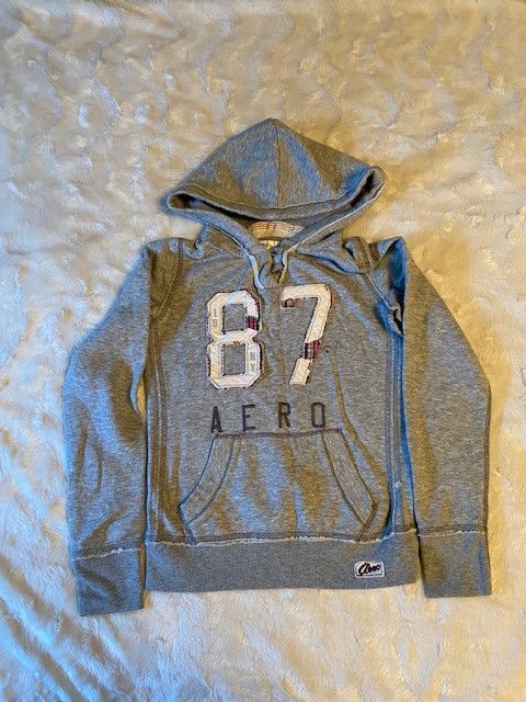 Aeropostale Aeropostale Grey Hoodie Ladies Junior Size Small NWOT Size S / US 4 / IT 40 - 2 Thumbnail