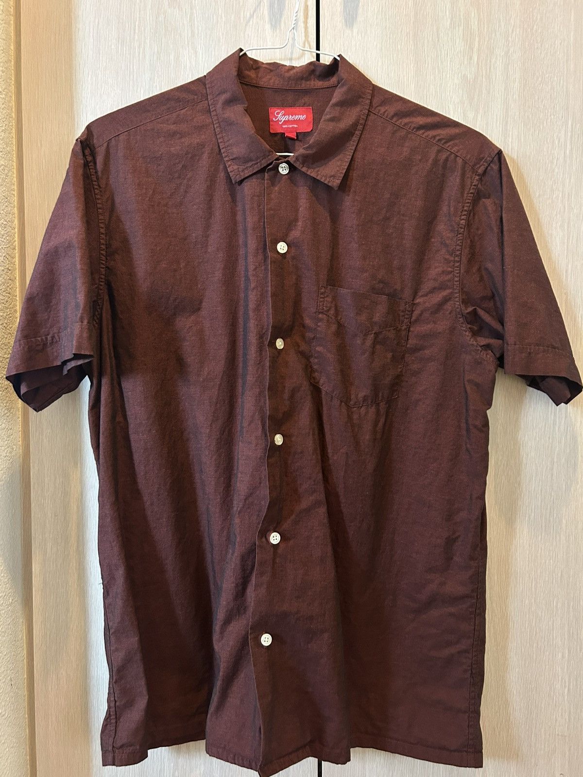 Supreme Supreme Red Short Sleeve Collared Shirt Size US L / EU 52-54 / 3 - 1 Thumbnail