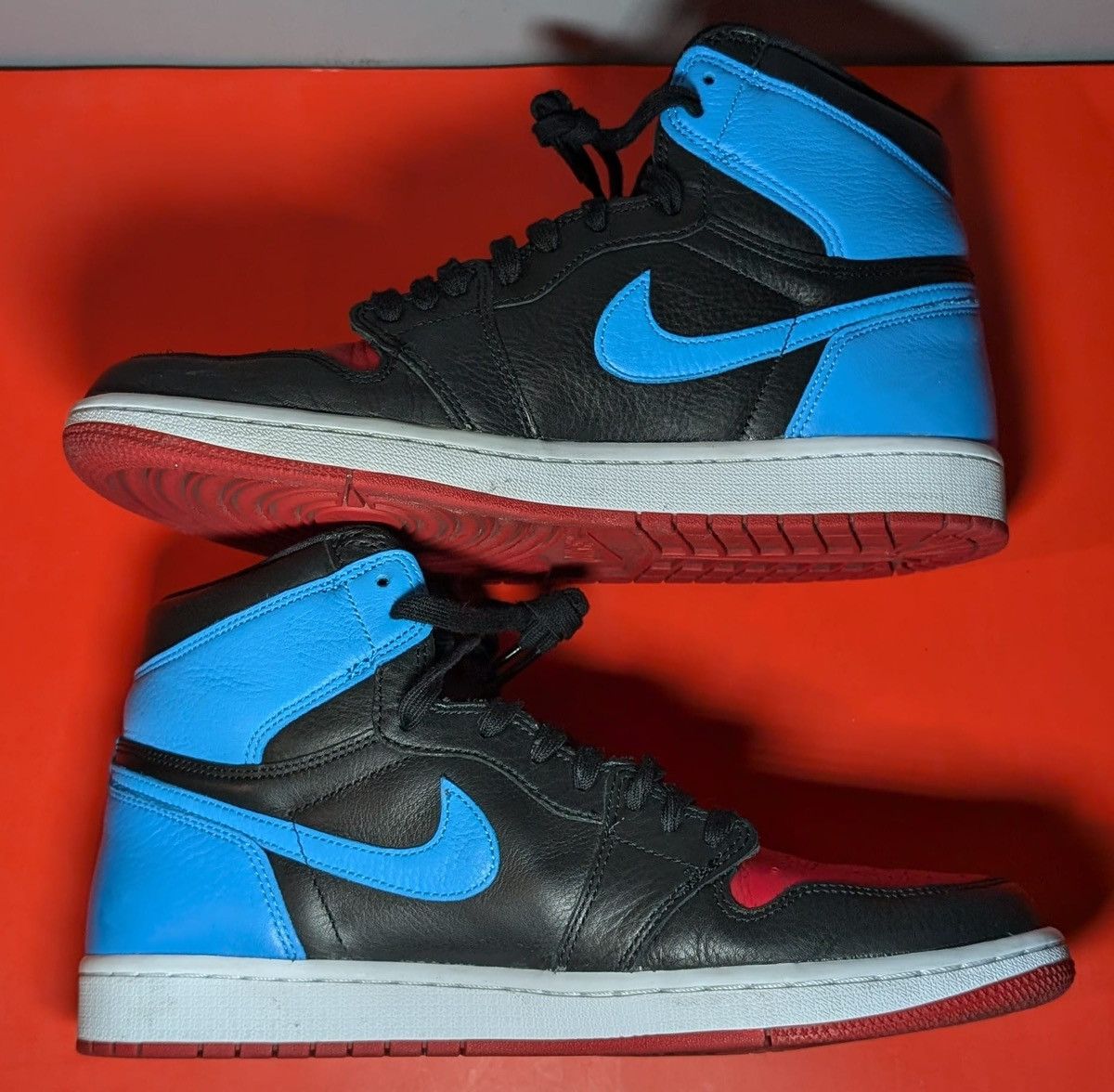 Jordan Brand Size 12W/10.5M - Jordan 1 High OG UNC To Chicago 2020 Size US 12 / IT 42 - 3 Thumbnail