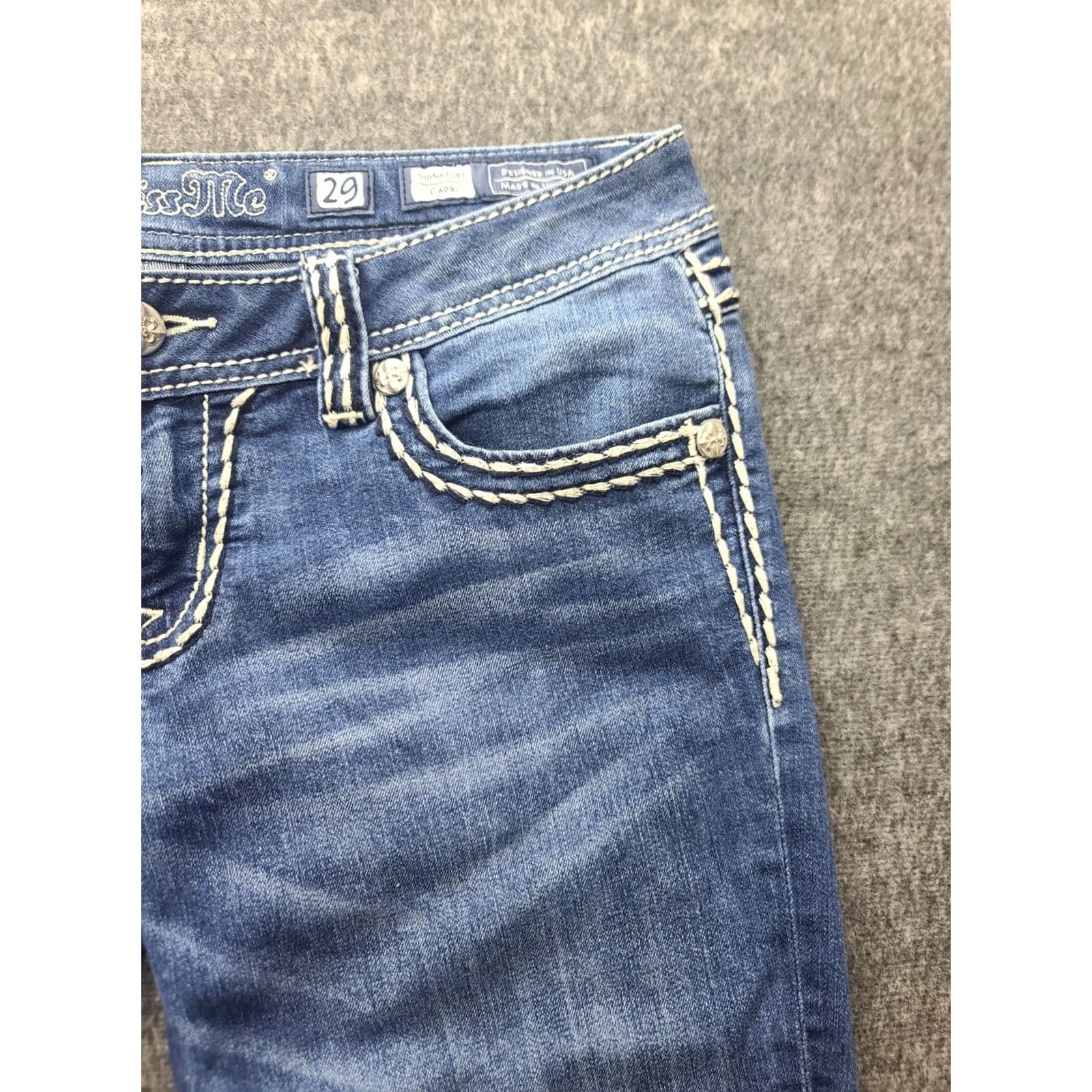 Miss Me Miss Me Jeans Capri Womens 29 Regular Mid Rise Embellished Rhinestone Embroidered Denim Blue Cowgirlcore Size ONE SIZE - 4 Thumbnail