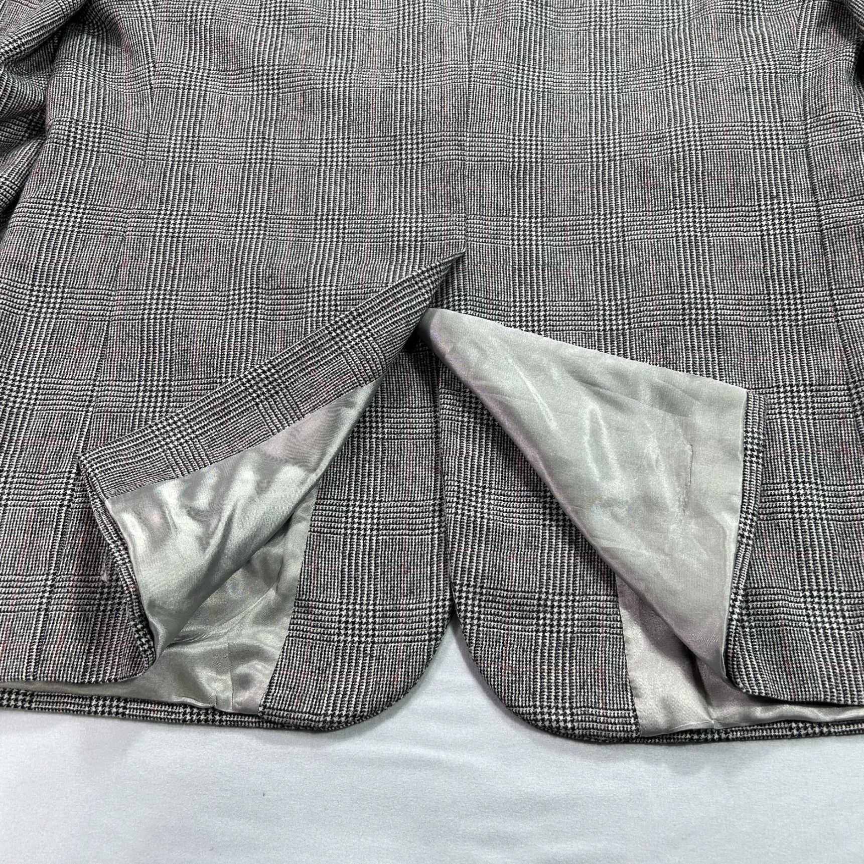 Brooks Brothers Brooks Brothers 346 Blazer Mens 44R Gray Check Wool Sport Coat Jacket Classic Size 44R - 5 Thumbnail