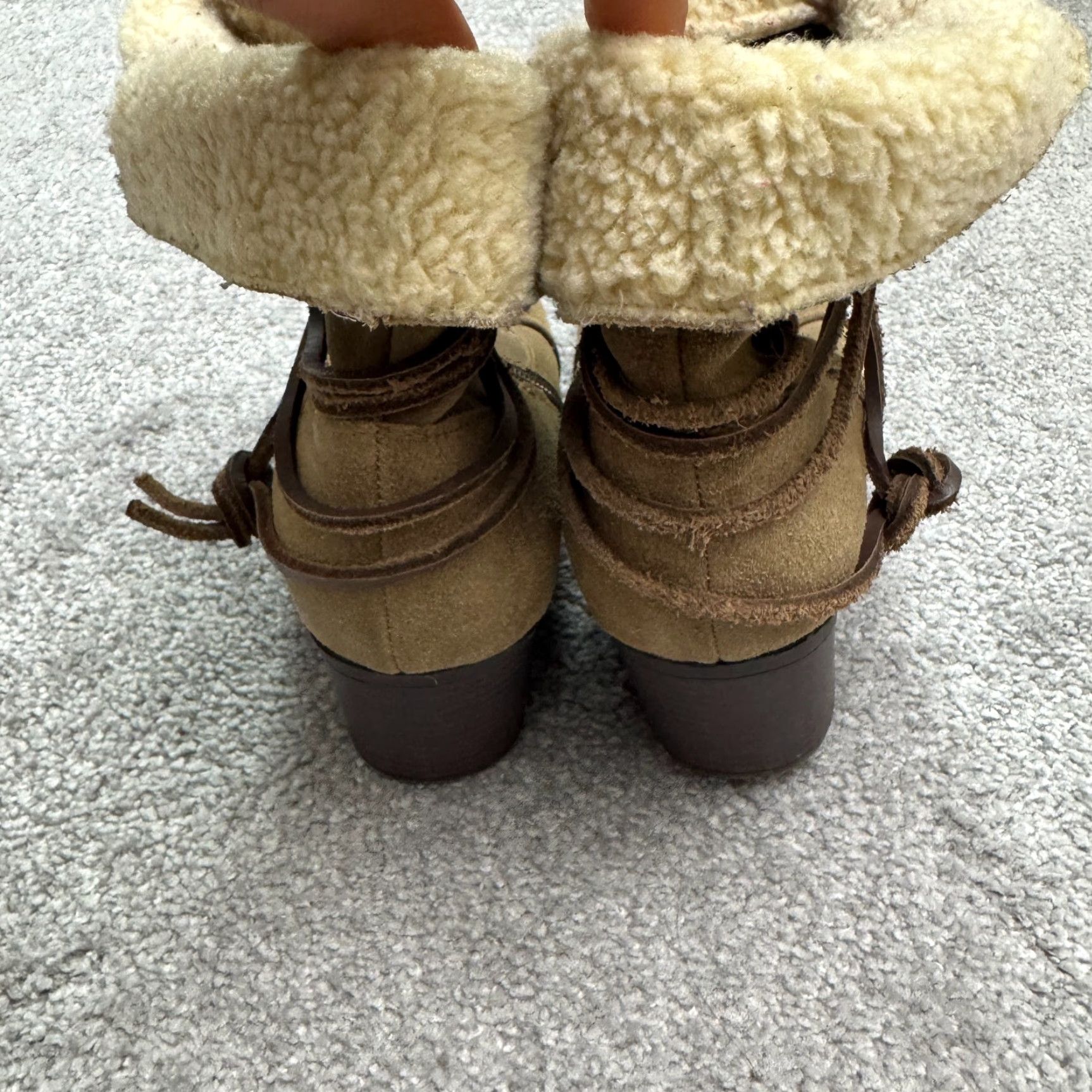 Eddie Bauer VINTAGE Eddie Bauer Women's Ankle Boots Casual Fall Winter Brown Suede Shearling Lined 8M Size US 8 / IT 38 - 6 Thumbnail