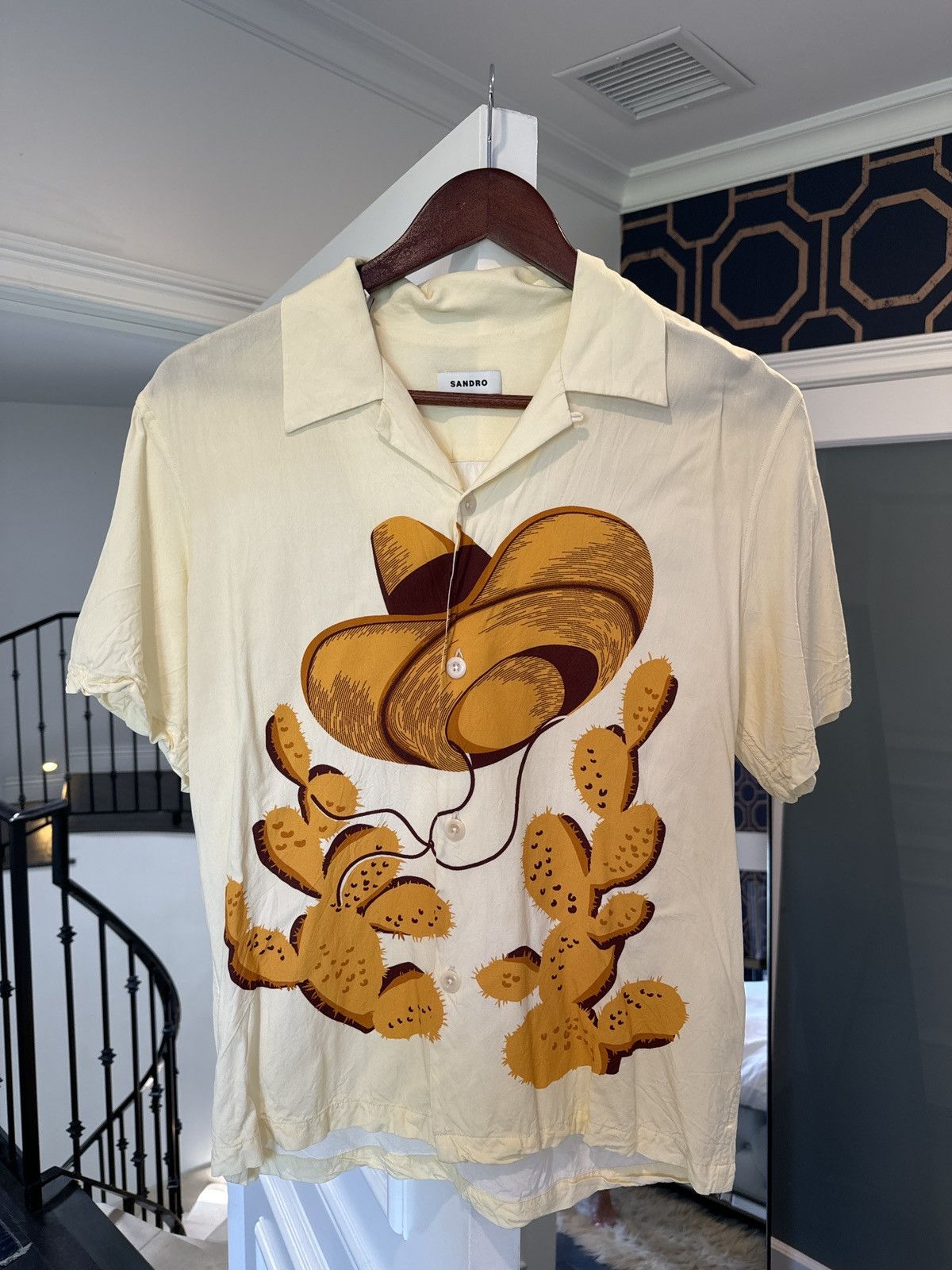 Sandro Sandro Sombrero Button Up Size US M / EU 48-50 / 2 - 1 Thumbnail