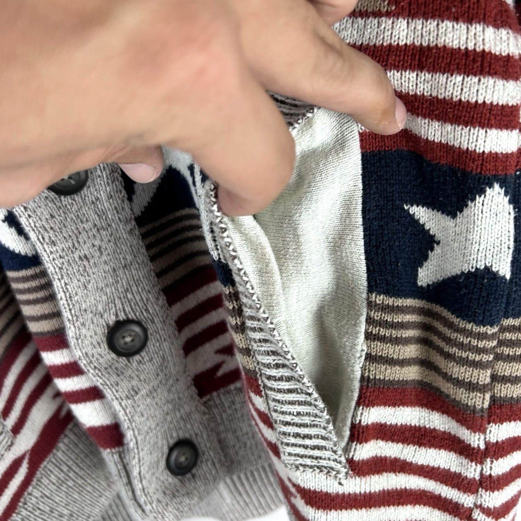 Vintage VINTAGE American Rag Mens Medium Stars Stripes Aztec Cardigan Button Sweater Patriotic Mens Size US M / EU 48-50 / 2 - 5 Thumbnail