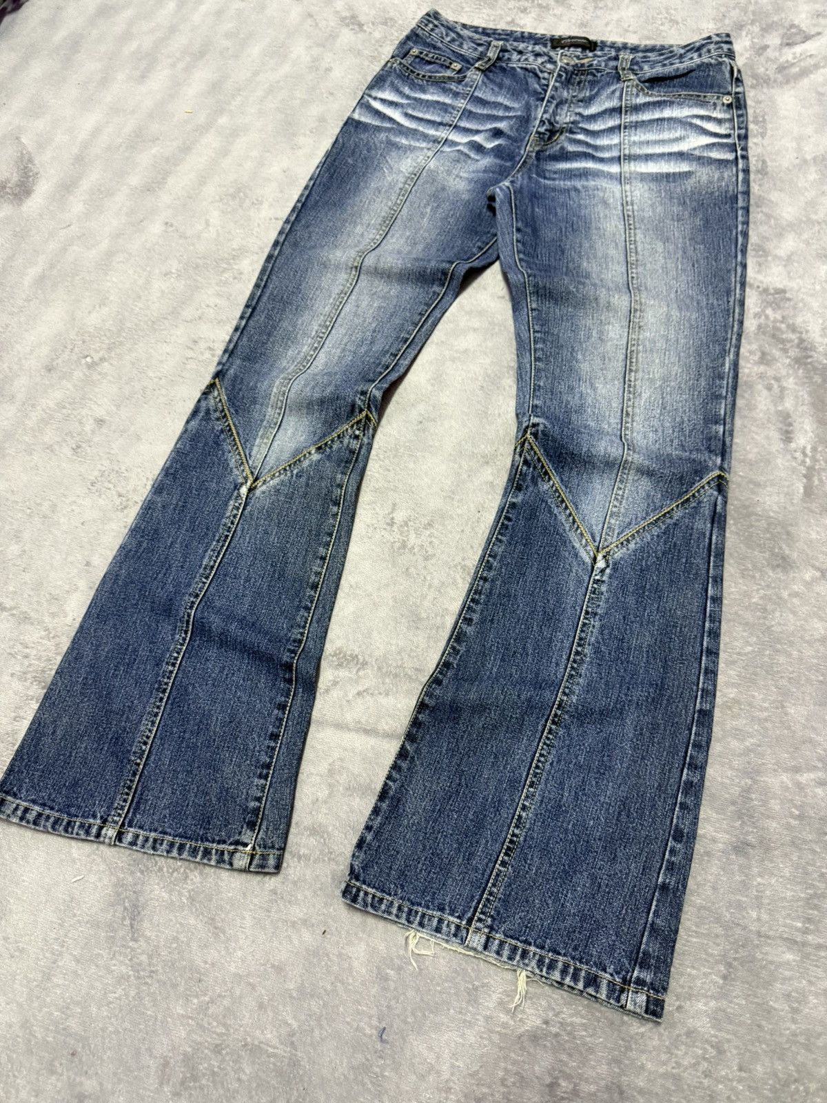 Hysteric Glamour Oririn Japan Panelling Flared Bootcut Jeans Size US 28 / EU 44 - 3 Thumbnail