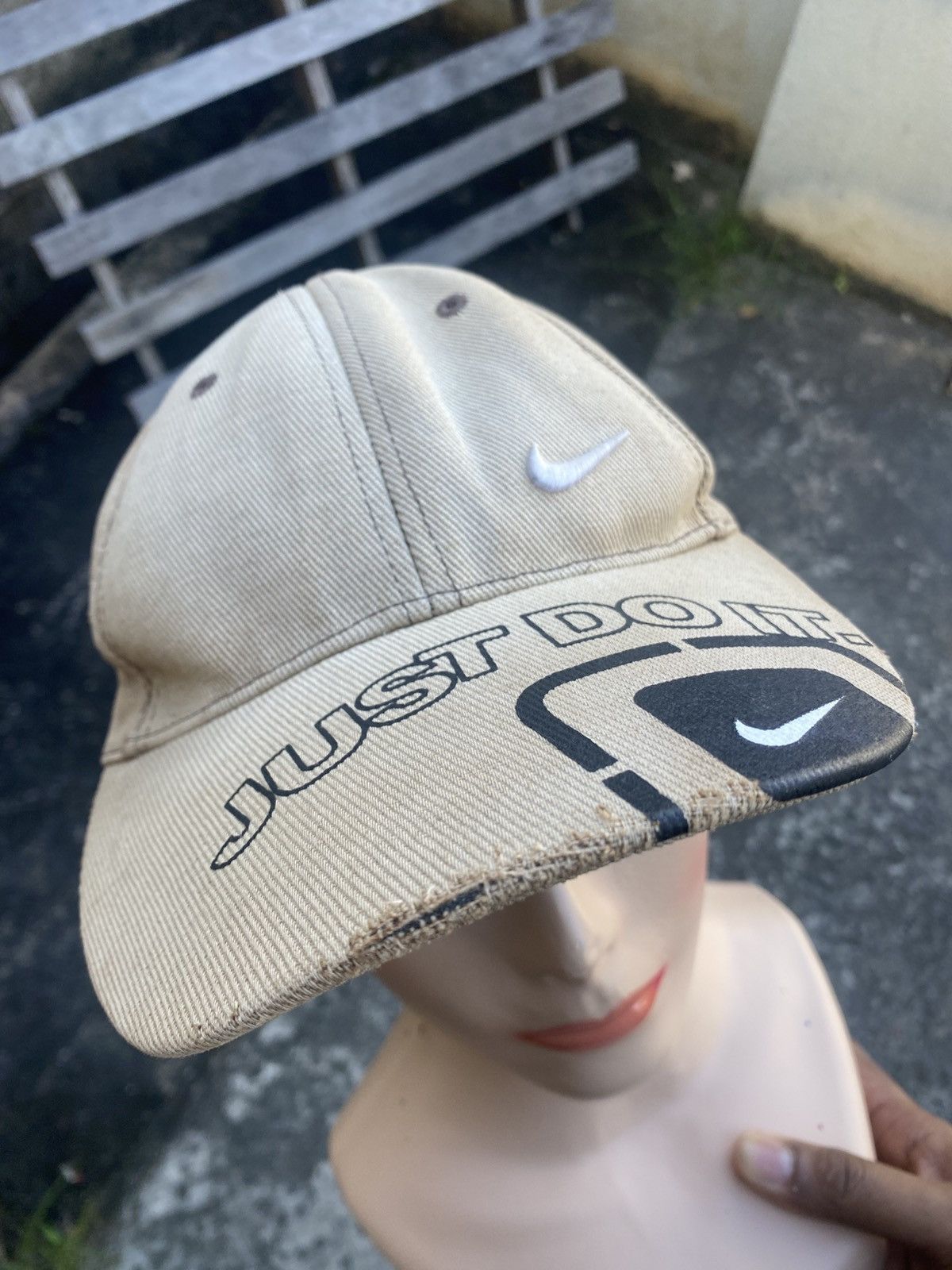 Nike 🔥 Rare Design 🔥 Vintage Distressed Y2K Nike Hat Size ONE SIZE - 1 Thumbnail