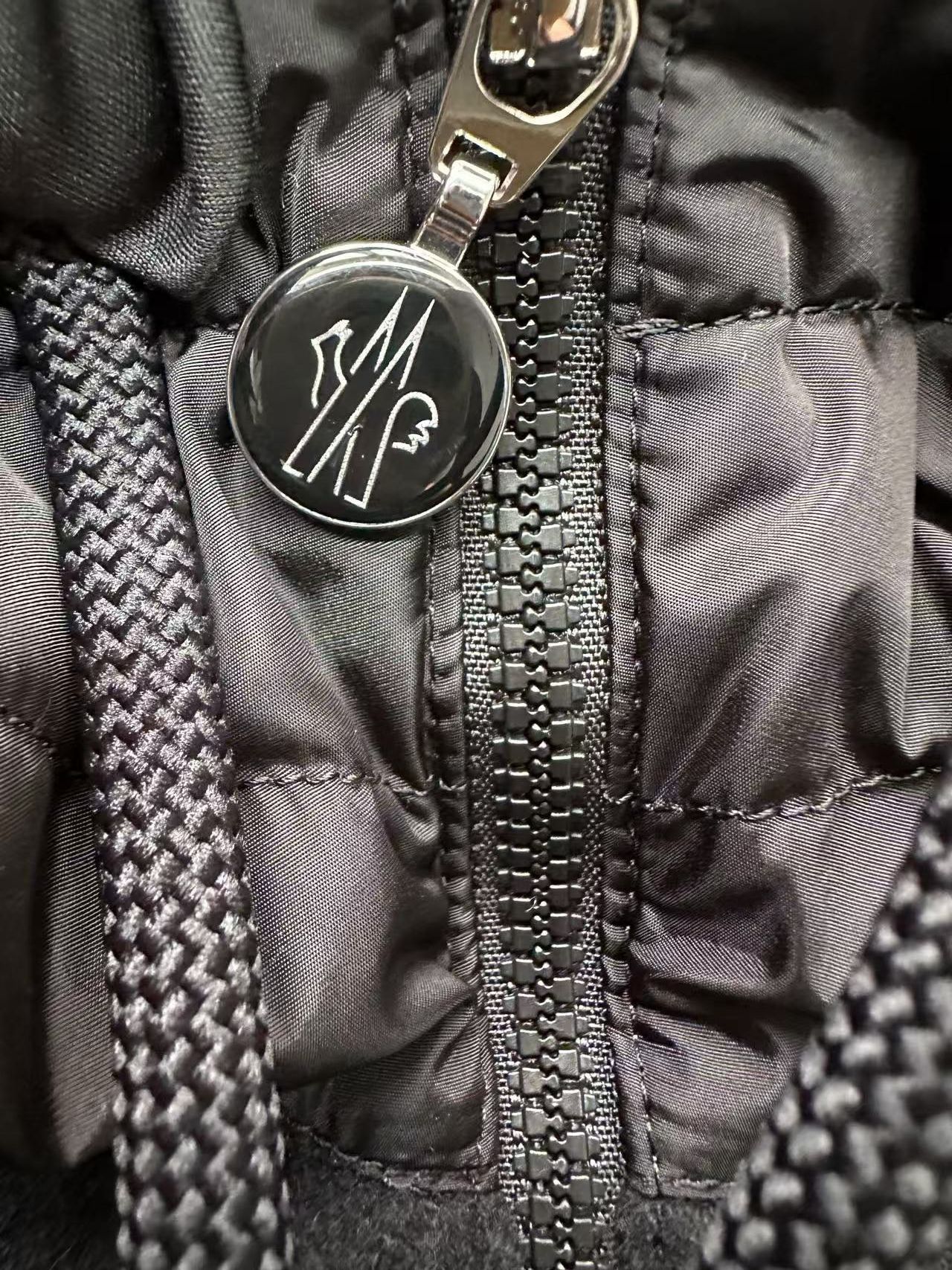 Moncler Moncler Black Hooded Down Cape Size US XXL / EU 58 / 5 - 4 Thumbnail