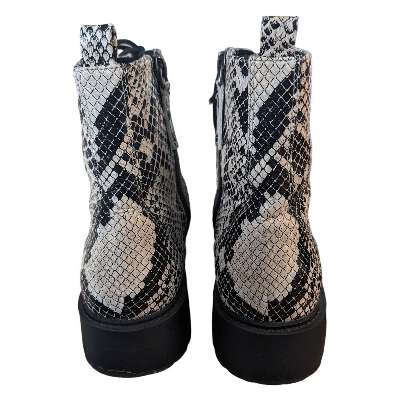Other Linia Paolo Trinity Combat Lace-up Boot in Snake Size 8 Size US 8 / IT 38 - 10 Thumbnail