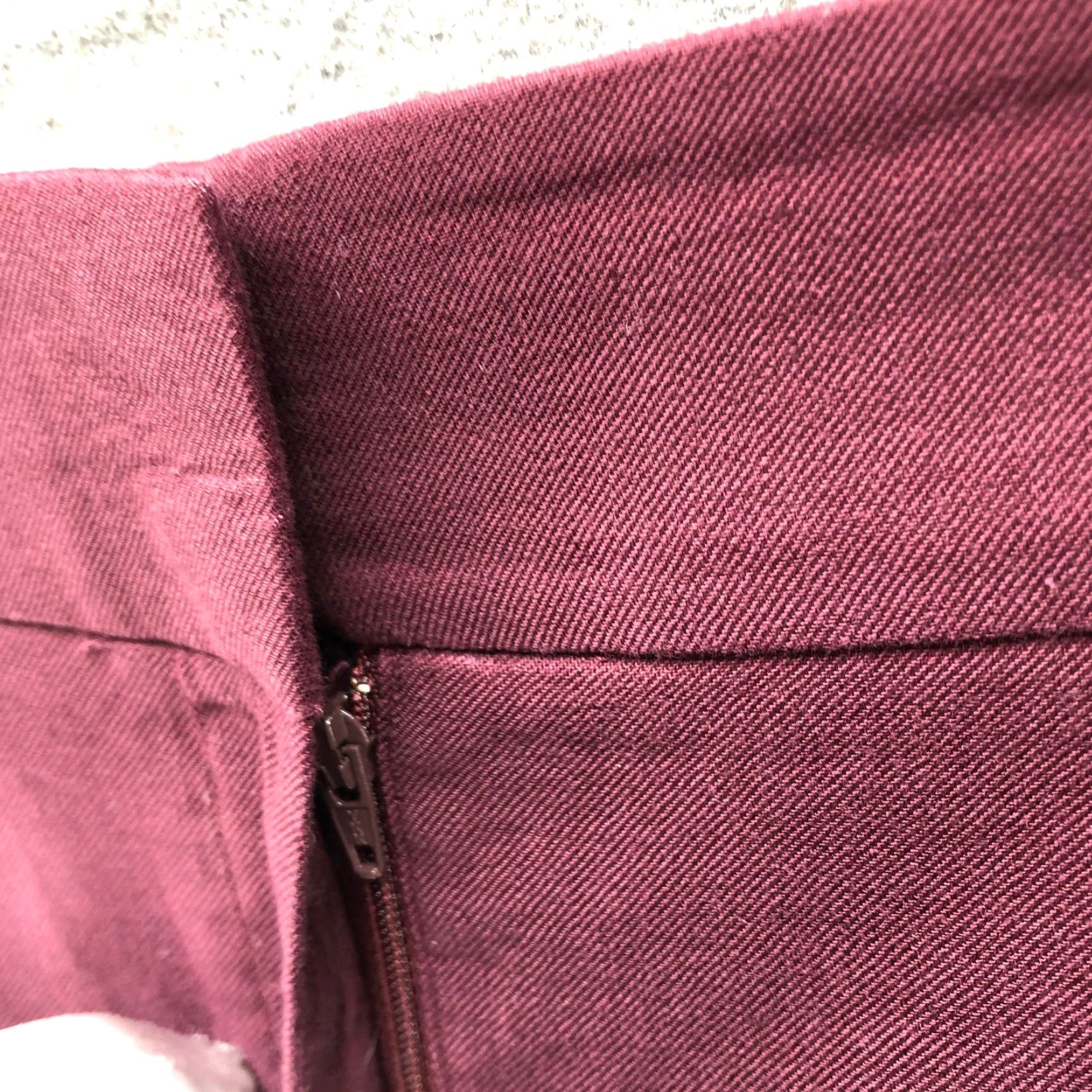 Loft VINTAGE? No. Loft Marisa Tapered Ankle Pants Womens 12 Cotton Linen Burgundy Mid Rise Size 34" / US 12 / IT 48 - 7 Thumbnail