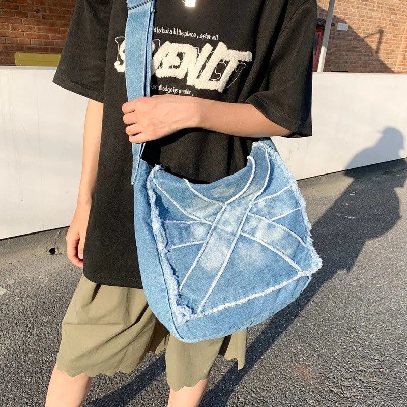 Japanese Brand Denim Crossbody Bag Size ONE SIZE - 2 Thumbnail