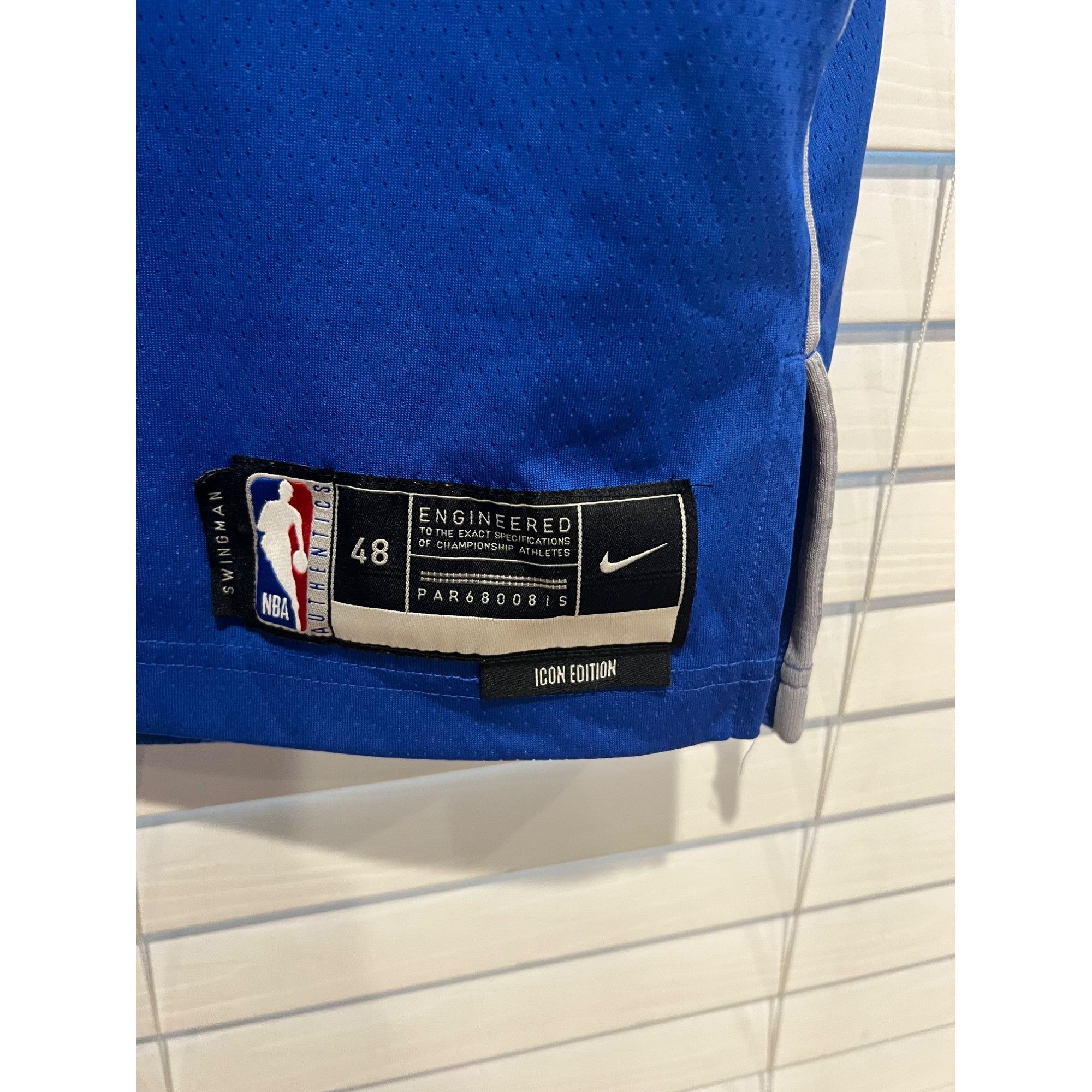 Nike Nike NBA Dallas Mavericks Luka Doncic Icon Edition Swingman Size US L / EU 52-54 / 3 - 4 Thumbnail
