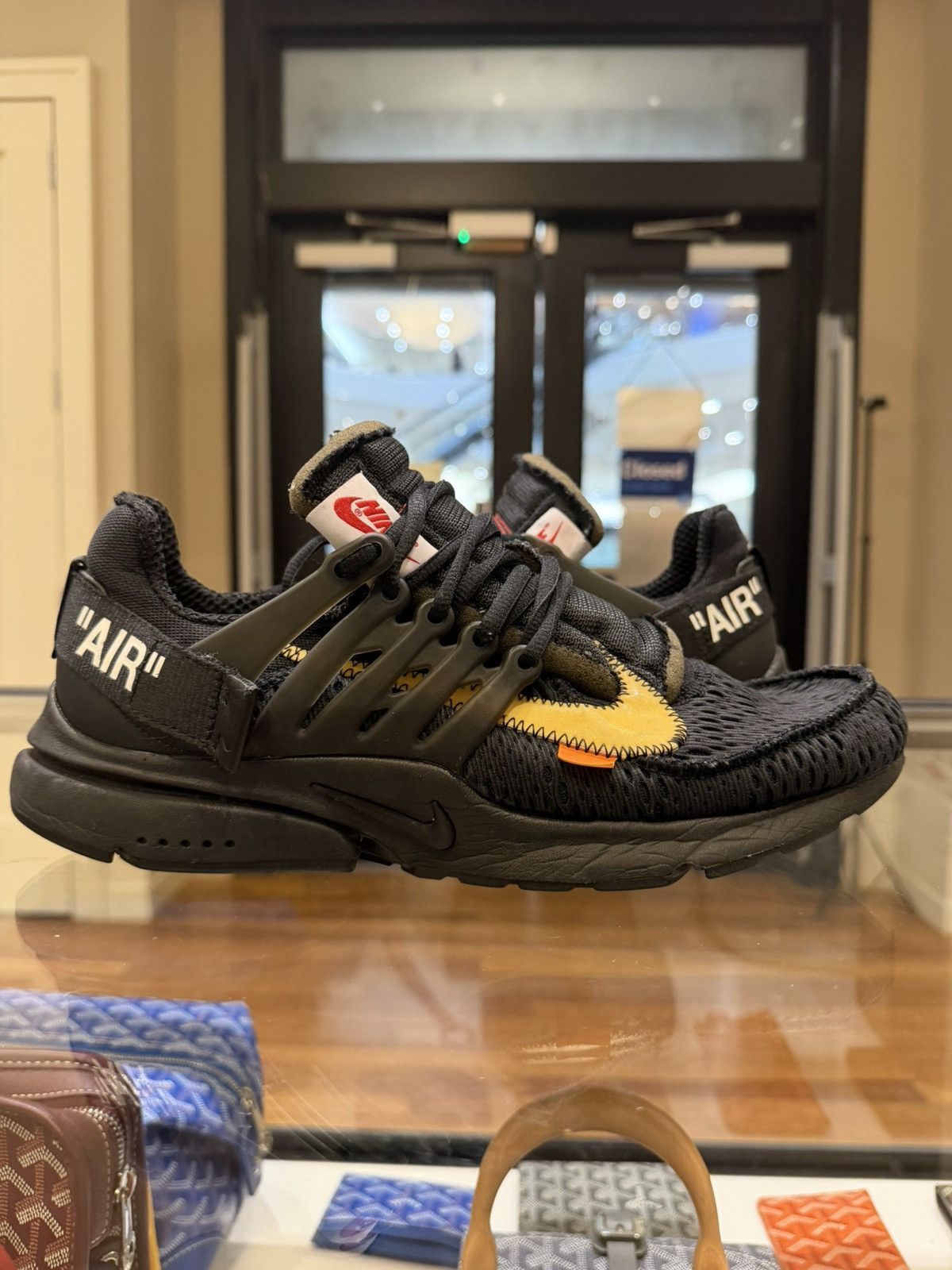 Nike × Off-White Nike Presto ‘Off-White Black’ Size US 10 / EU 43 - 2 Thumbnail