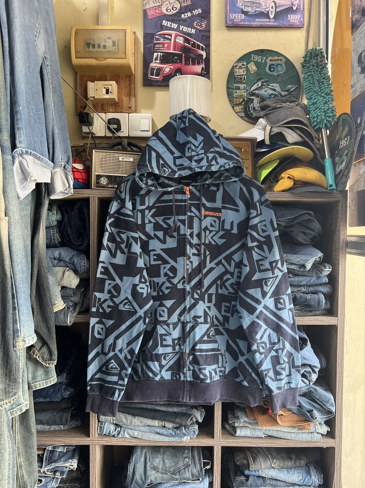 Quiksilver 🔥Quiksilver Fullprinted Zipper Hoodie Size US M / EU 48-50 / 2 - 1 Thumbnail